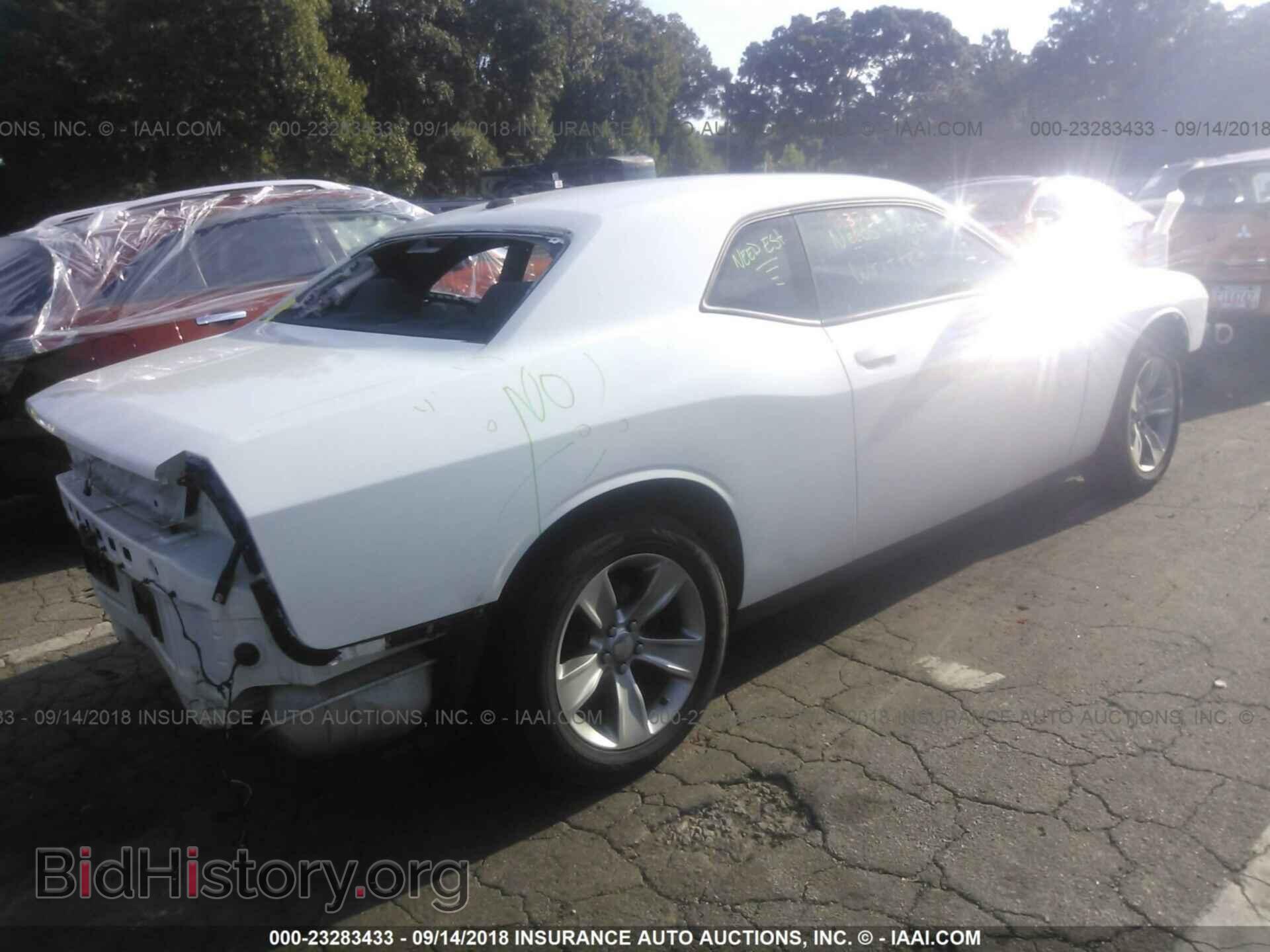 2016 Dodge Challenger - VIN: 2C3CDZAG4GH200665 - Photo 4
