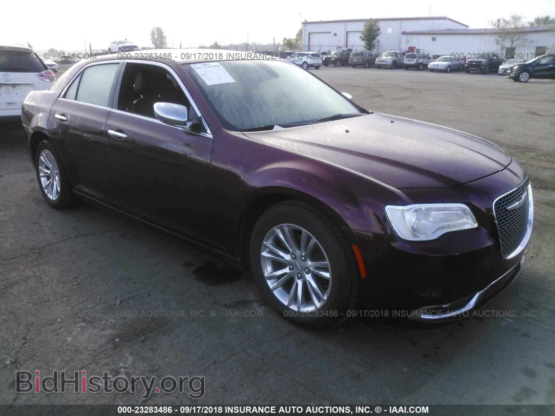Photo 2C3CCAEG4HH560020 - Chrysler 300m 2017
