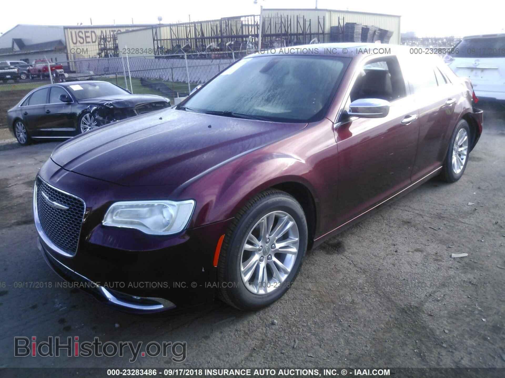 2017 Chrysler 300m - VIN: 2C3CCAEG4HH560020 - Photo 2