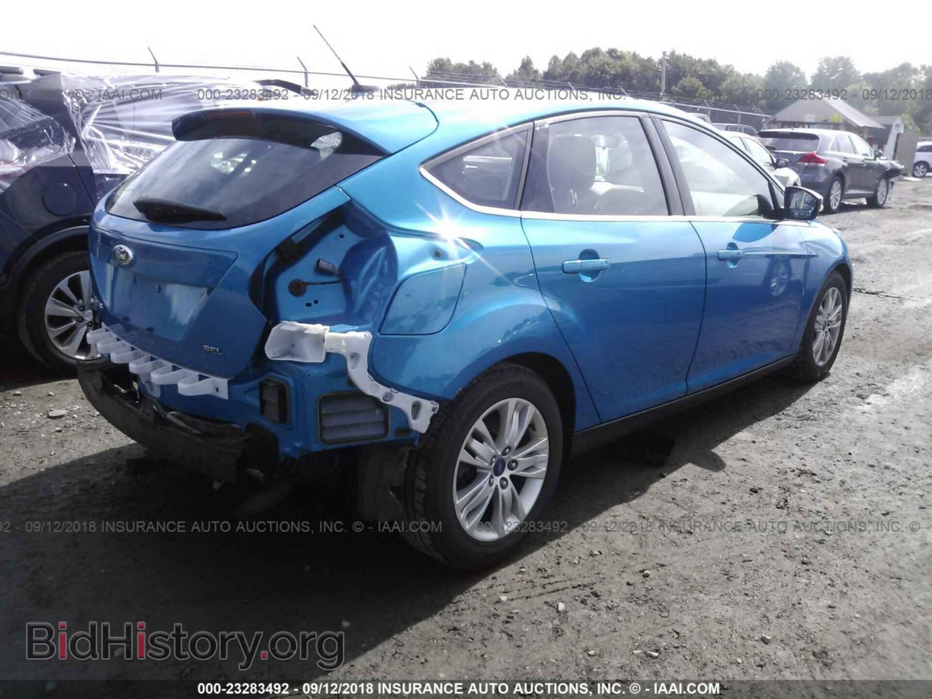 2012 Ford Focus - VIN: 1FAHP3M28CL213301 - Фото 4