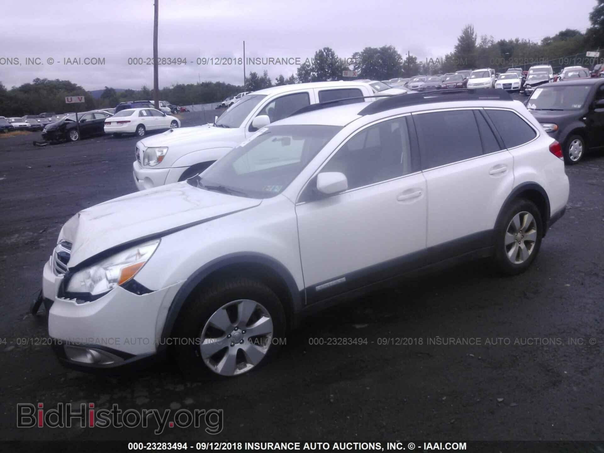 2012 SUBARU OUTBACK - VIN: 4S4BRBCC9C3299373 - Photo 2