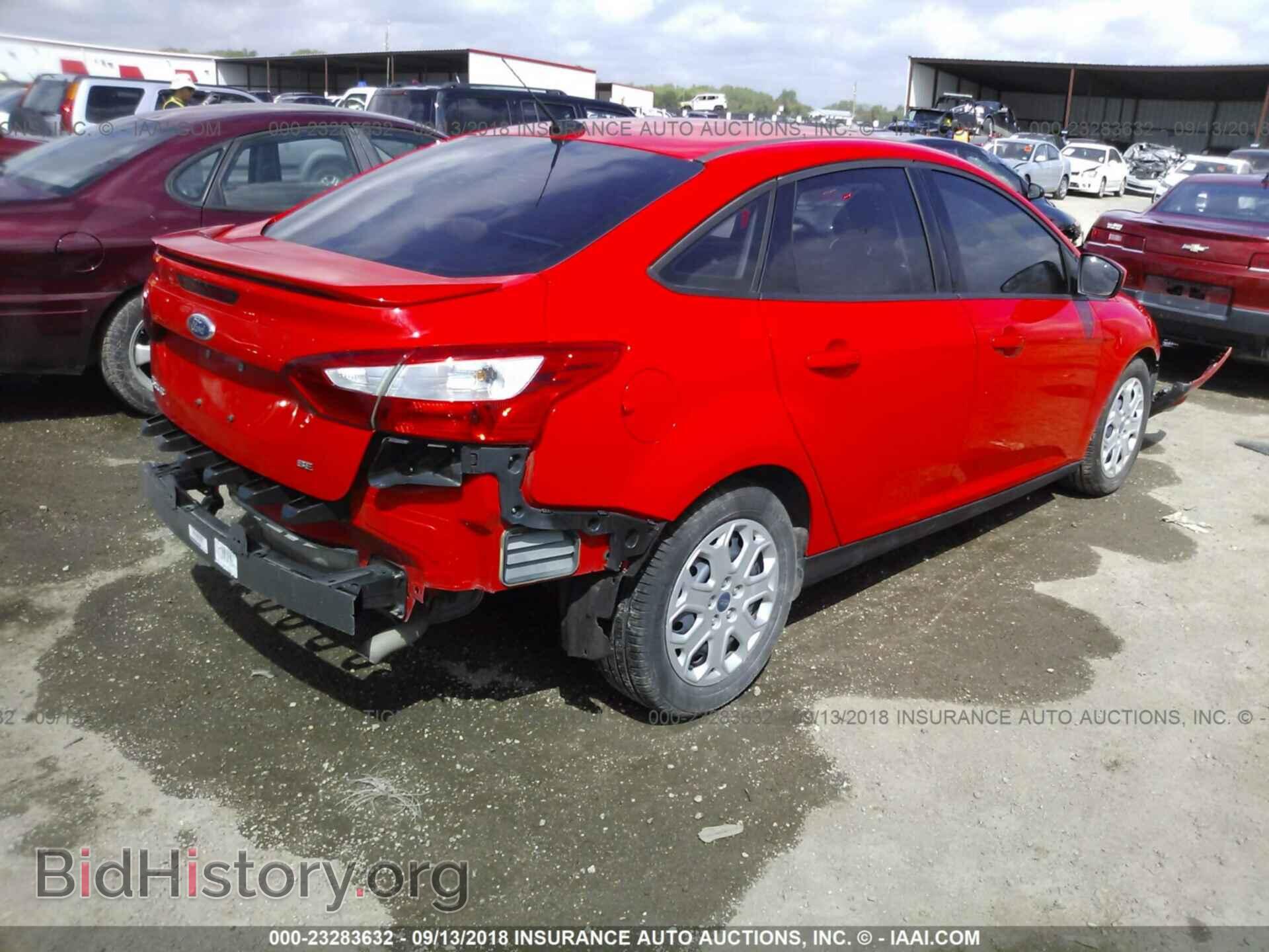 2012 Ford Focus - VIN: 1FAHP3F29CL189054 - Photo 4