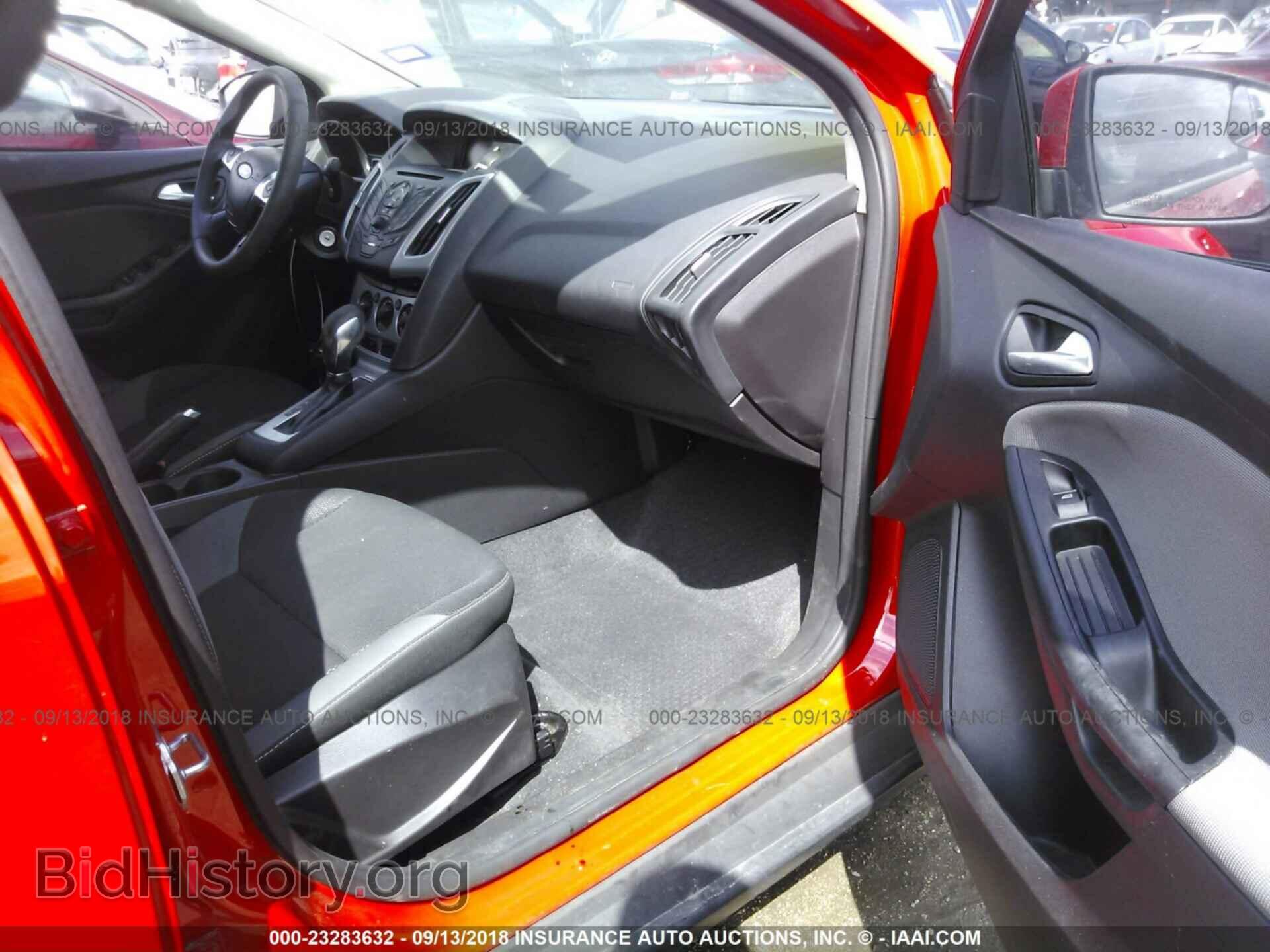 2012 Ford Focus - VIN: 1FAHP3F29CL189054 - Photo 5