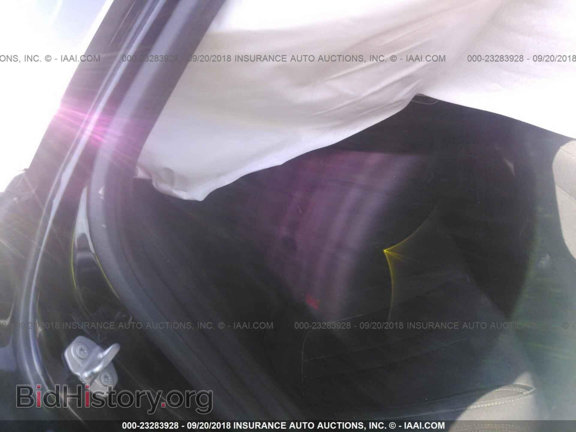 2017 Chrysler 200 - VIN: 1C3CCCFB0HN503173 - Фото 8
