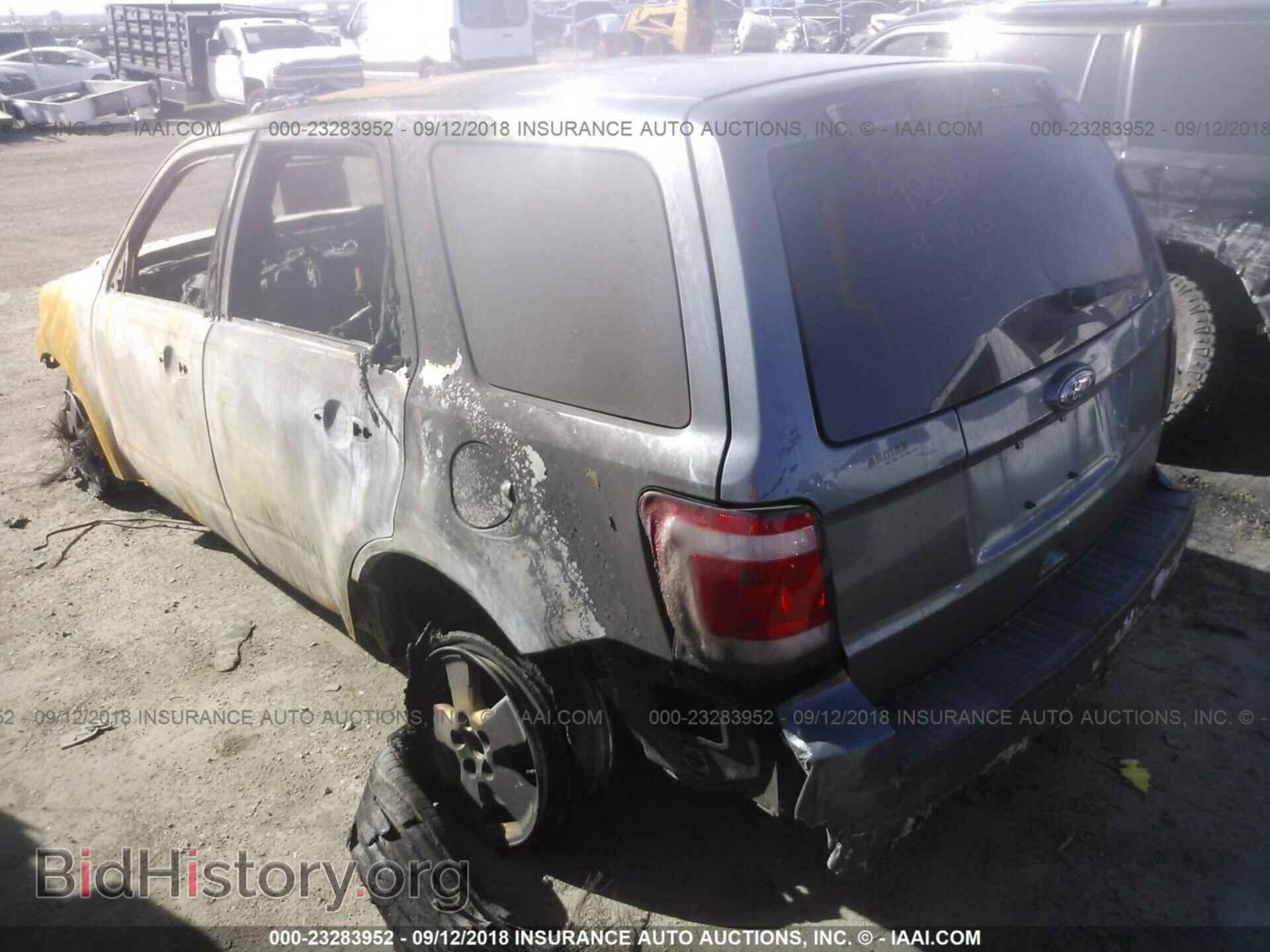 2012 FORD ESCAPE - VIN: 1FMCU0C77CKA36105 - Фото 3