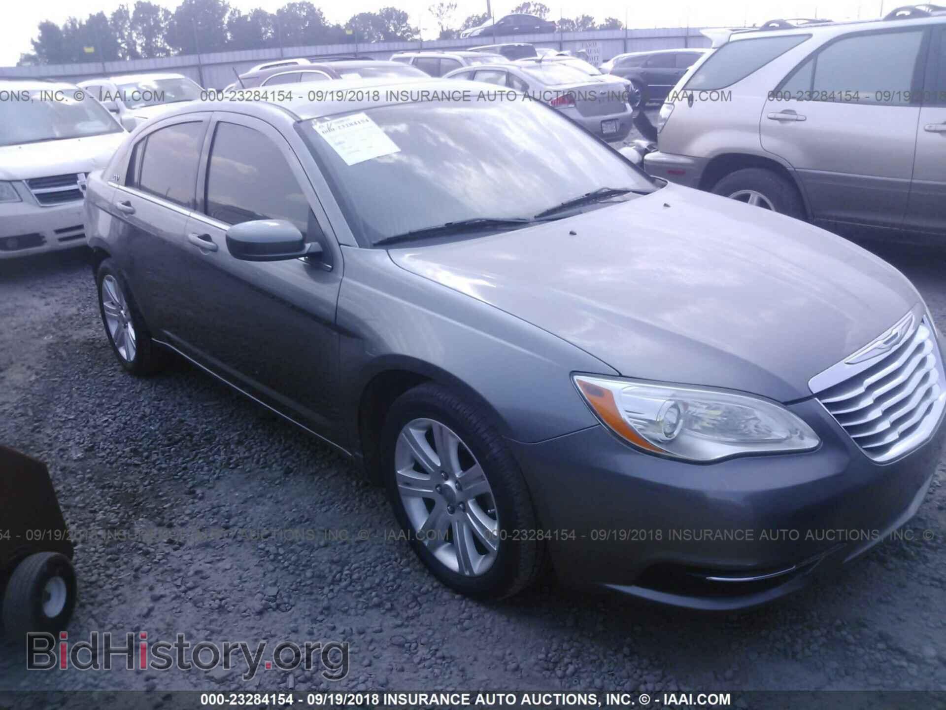 Фотография 1C3BC1FB3BN624321 - Chrysler 200 2011