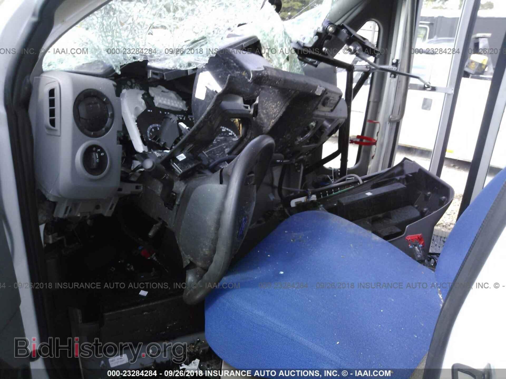 2017 Ford Econoline - VIN: 1FDEE3FSXHDC35510 - Фото 5