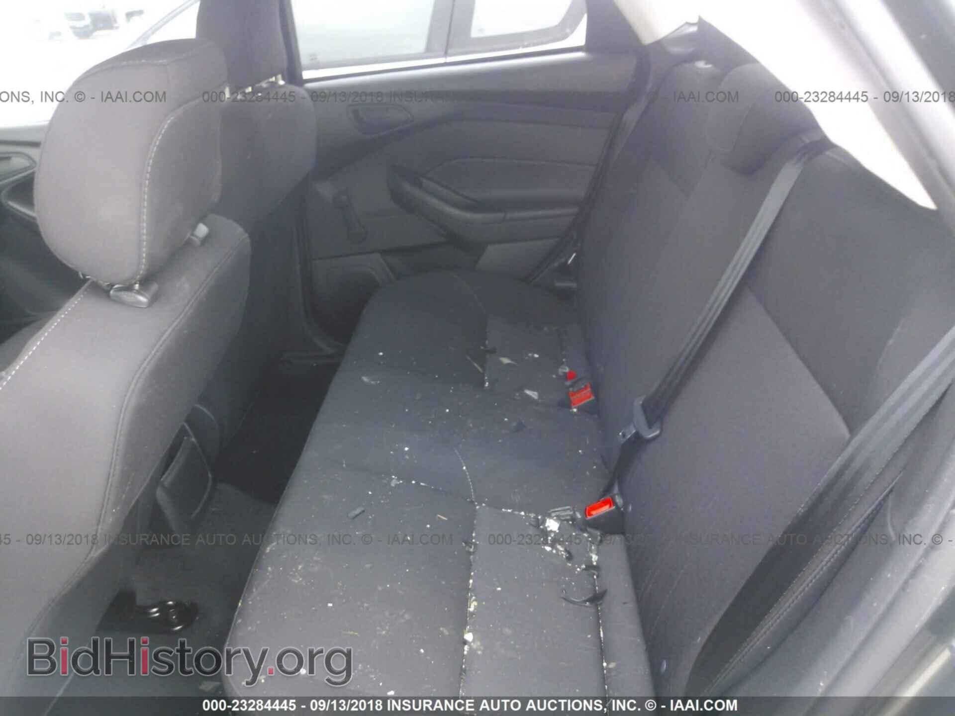 2018 Ford Focus - VIN: 1FADP3E26JL249210 - Фото 8