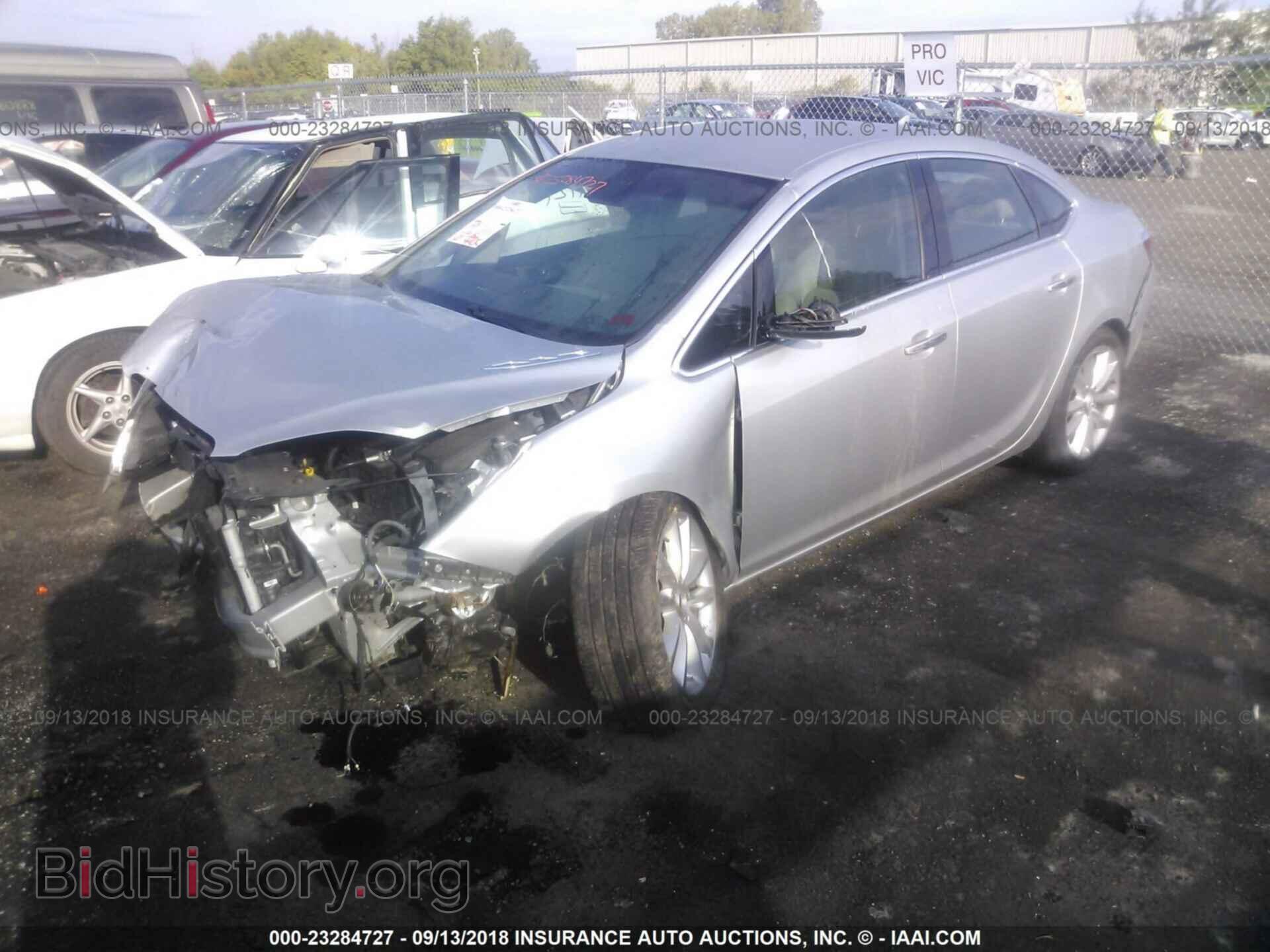 2013 Buick Verano - VIN: 1G4PP5SK8D4231082 - Фото 2