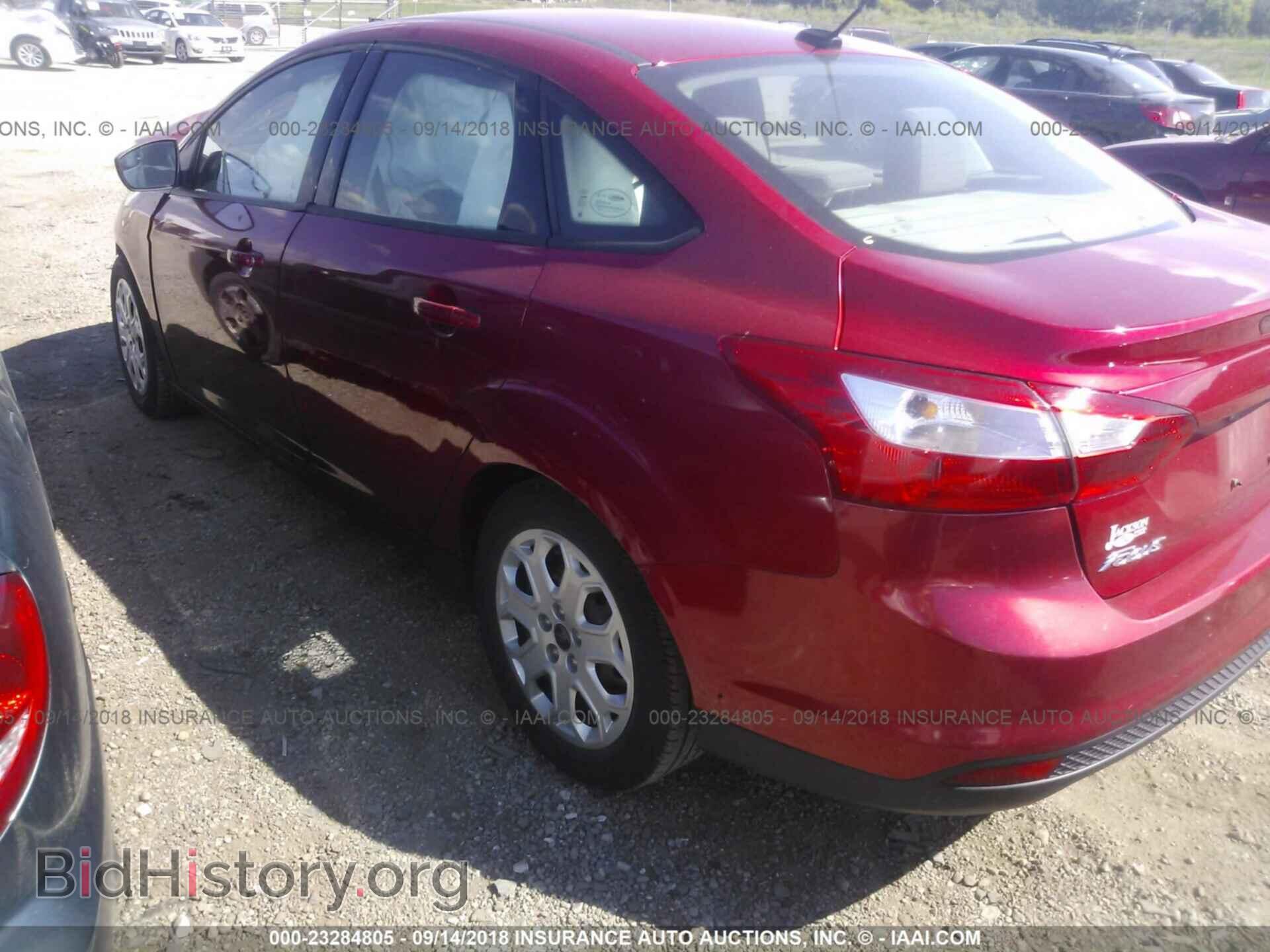2012 Ford Focus - VIN: 1FAHP3F29CL266134 - Фото 3