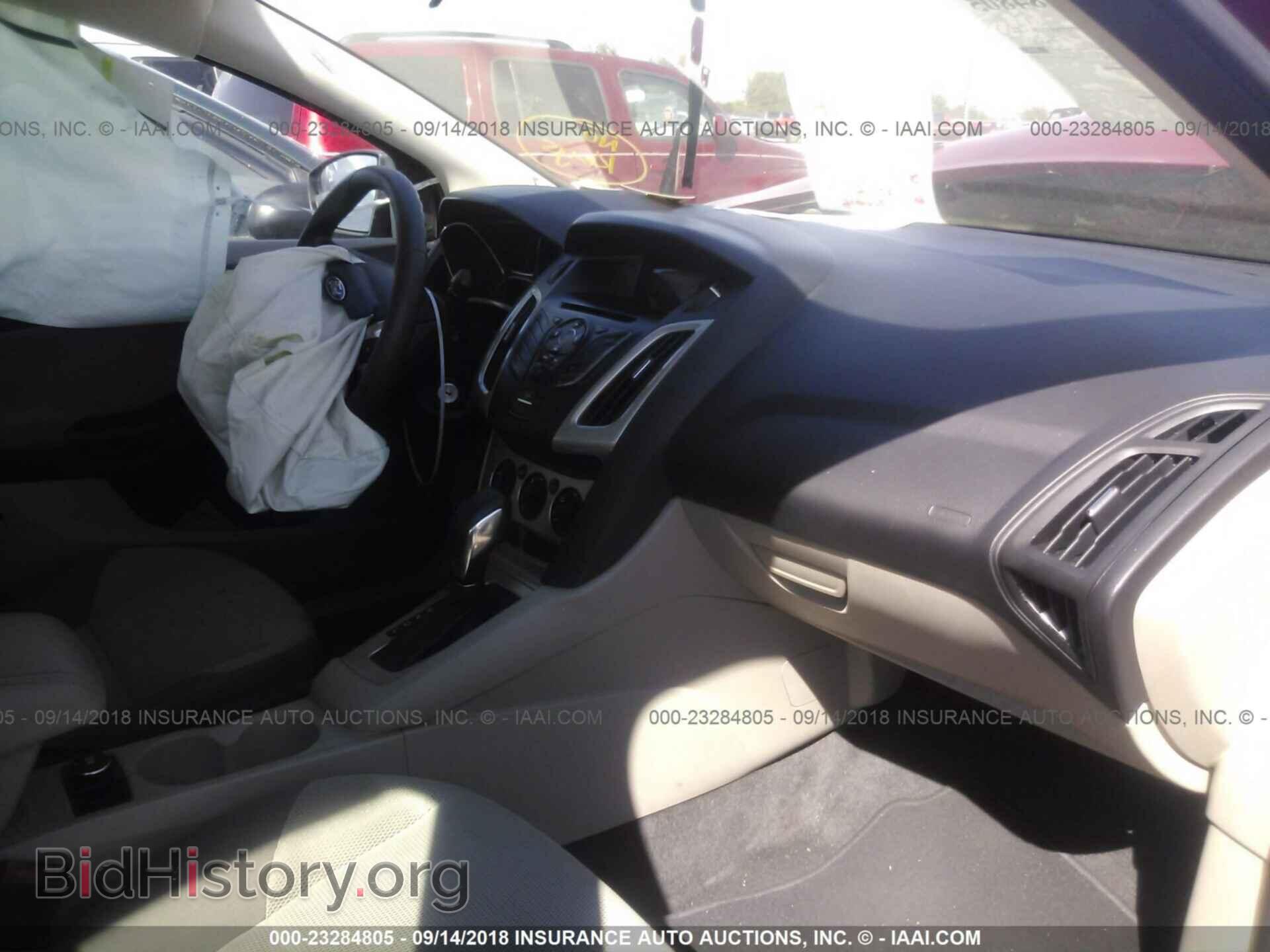2012 Ford Focus - VIN: 1FAHP3F29CL266134 - Фото 5