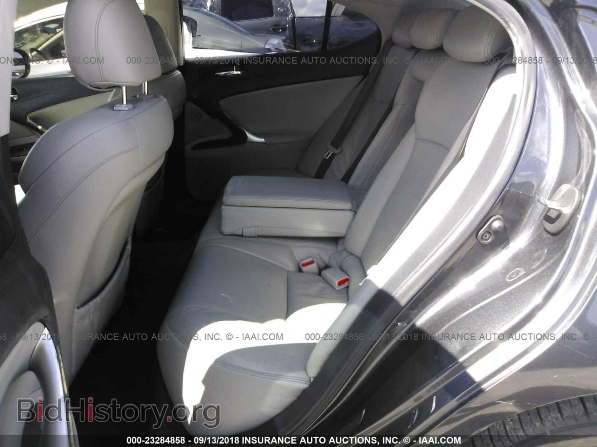 2008 LEXUS IS - VIN: JTHCK262782020384 - Фото 8