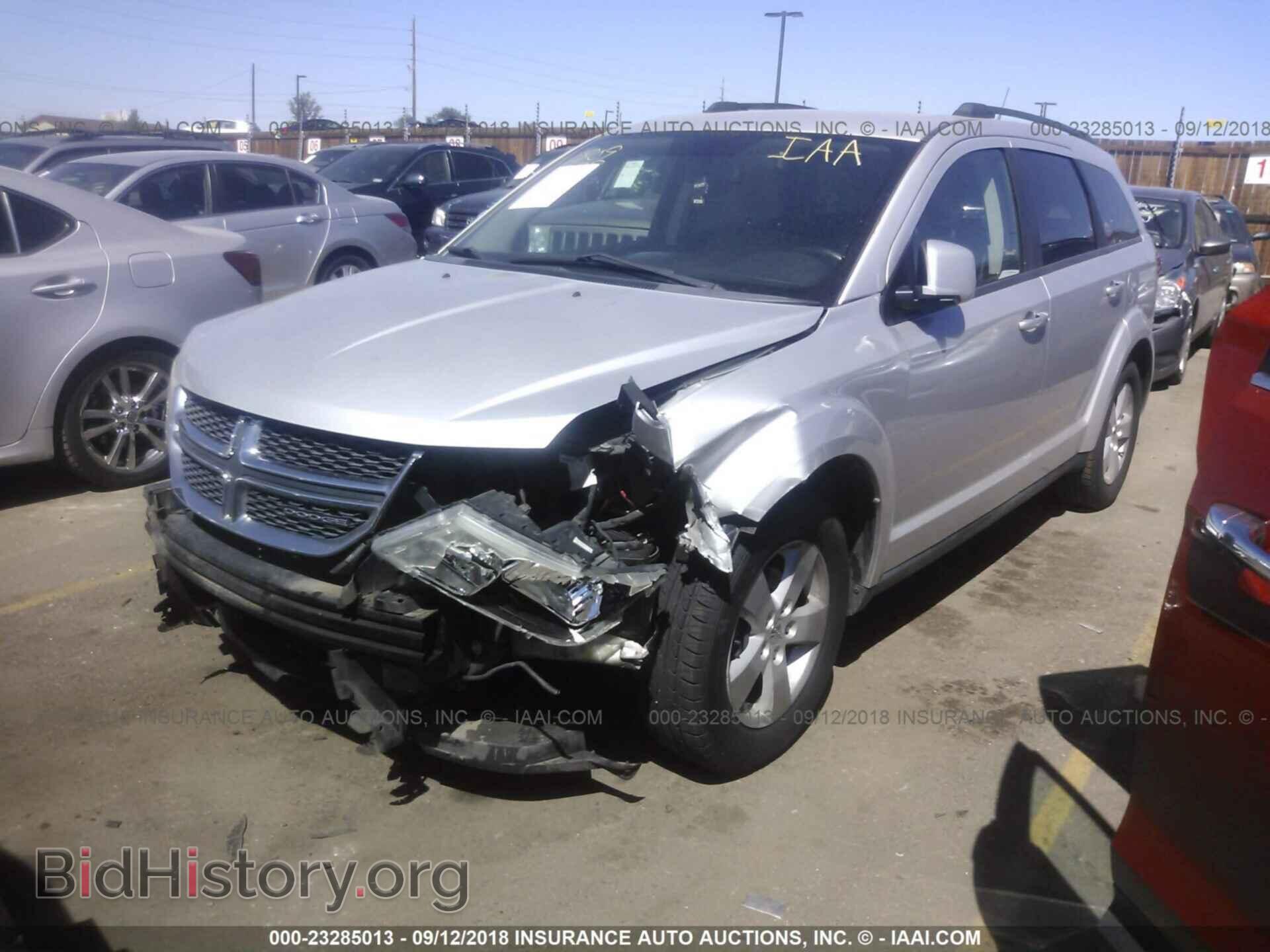 2011 Dodge Journey - VIN: 3D4PH1FG8BT508338 - Фото 2