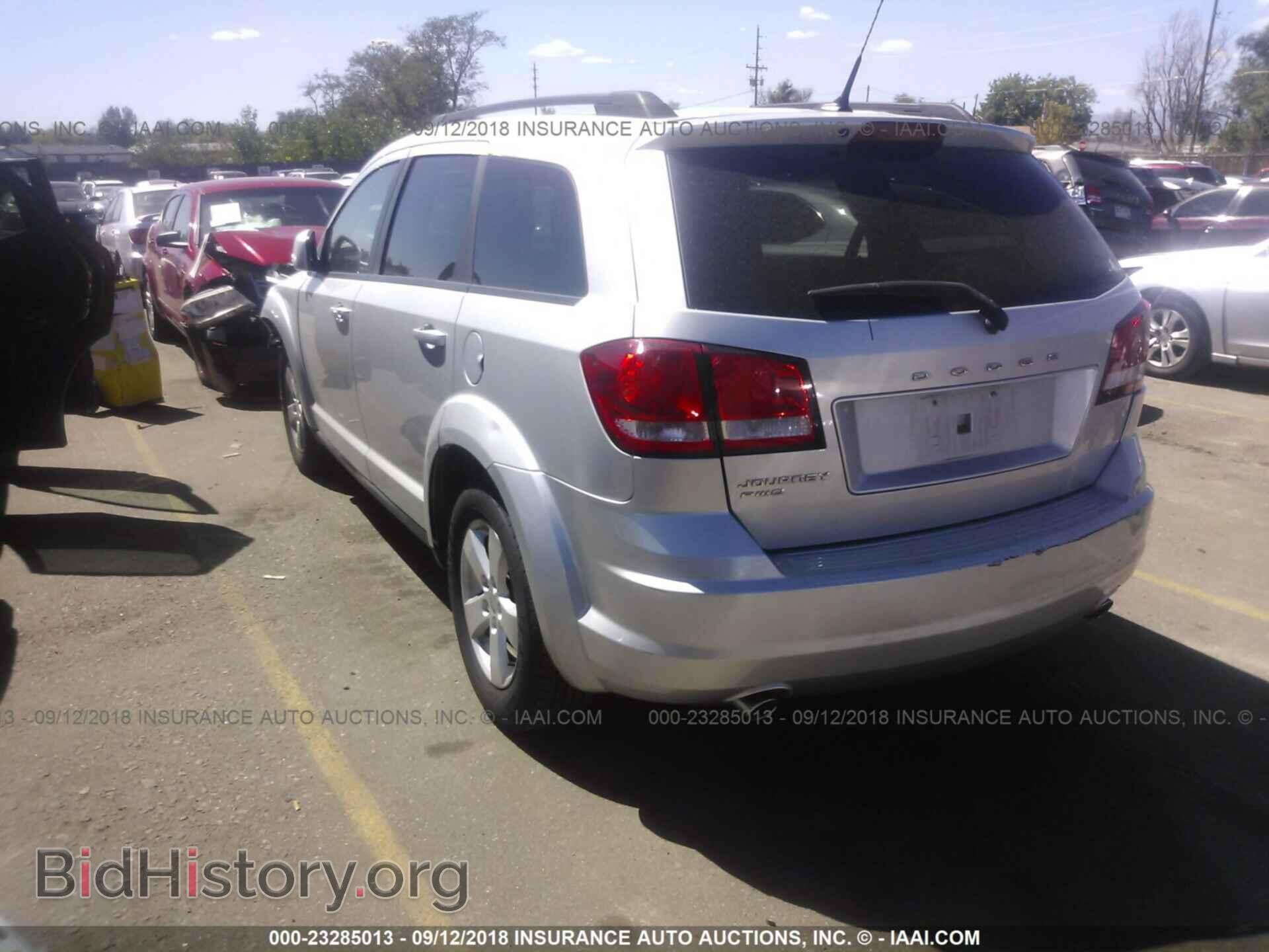 2011 Dodge Journey - VIN: 3D4PH1FG8BT508338 - Фото 3