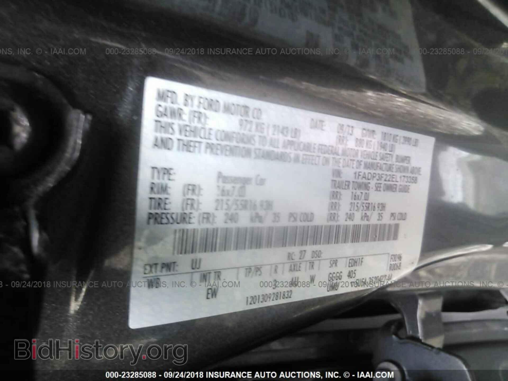 2014 Ford Focus - VIN: 1FADP3F22EL173358 - Photo 9