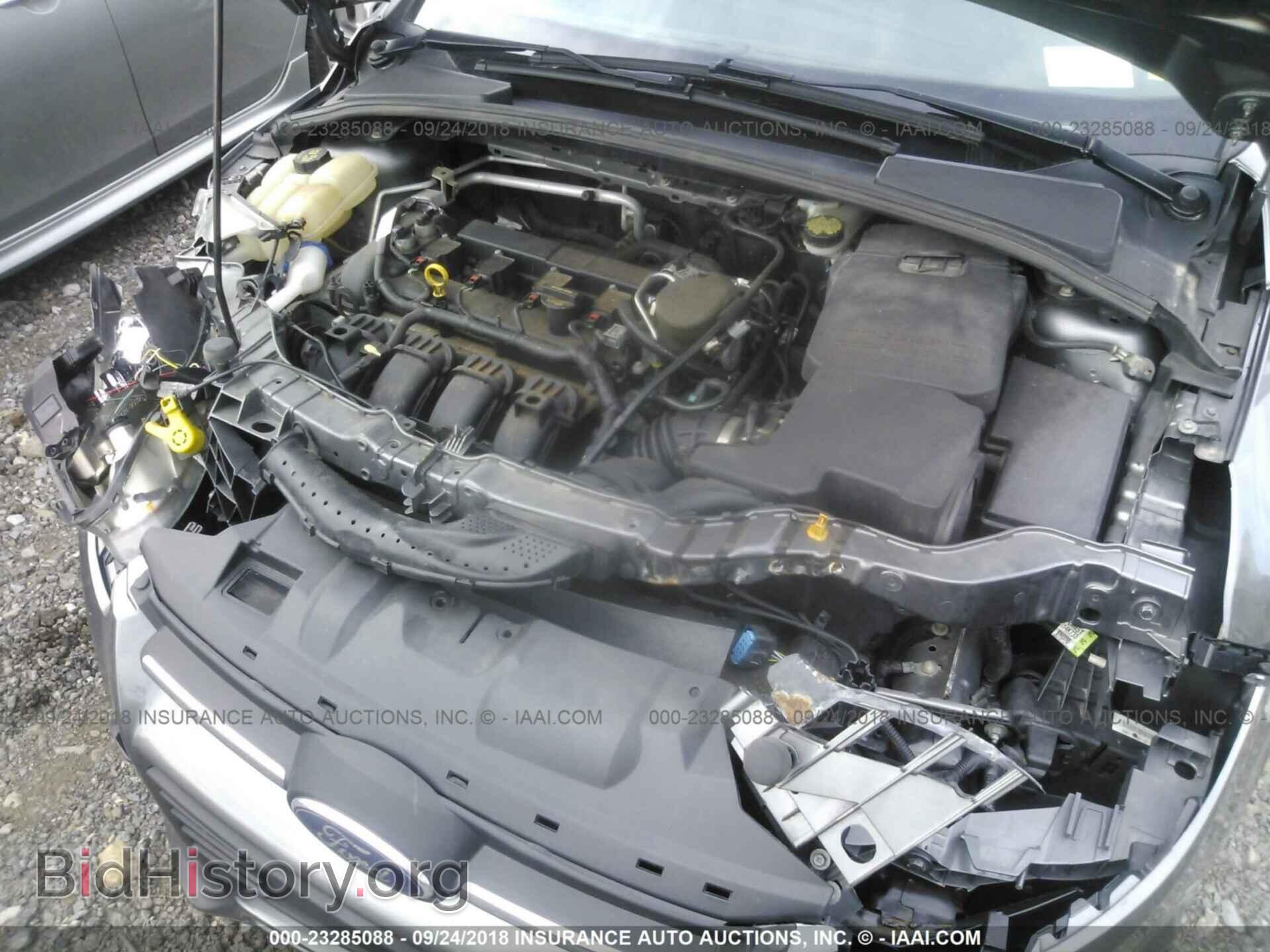 2014 Ford Focus - VIN: 1FADP3F22EL173358 - Photo 10
