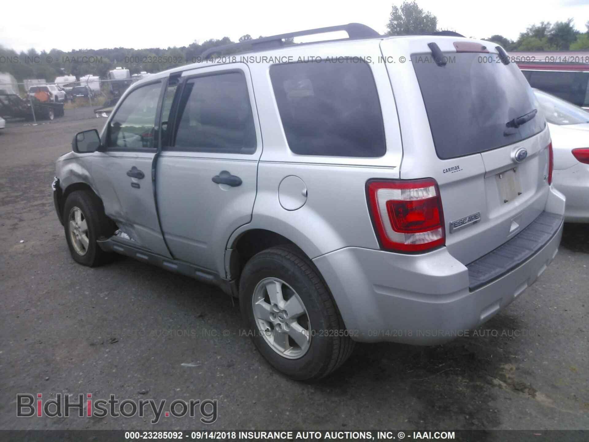 2012 Ford Escape - VIN: 1FMCU0DG4CKC84715 - Фото 3