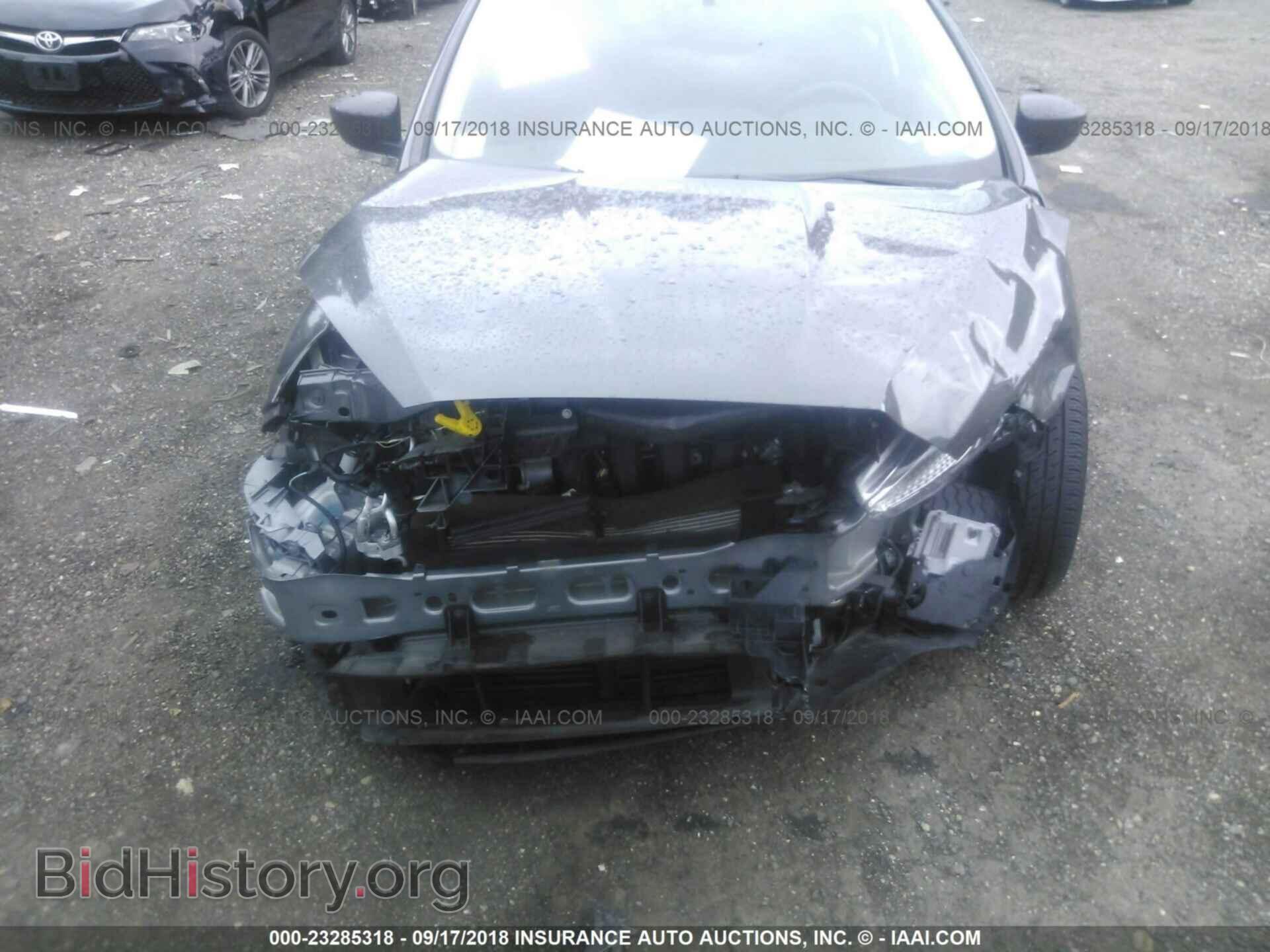 2016 Ford Focus - VIN: 1FADP3E23GL358233 - Photo 6