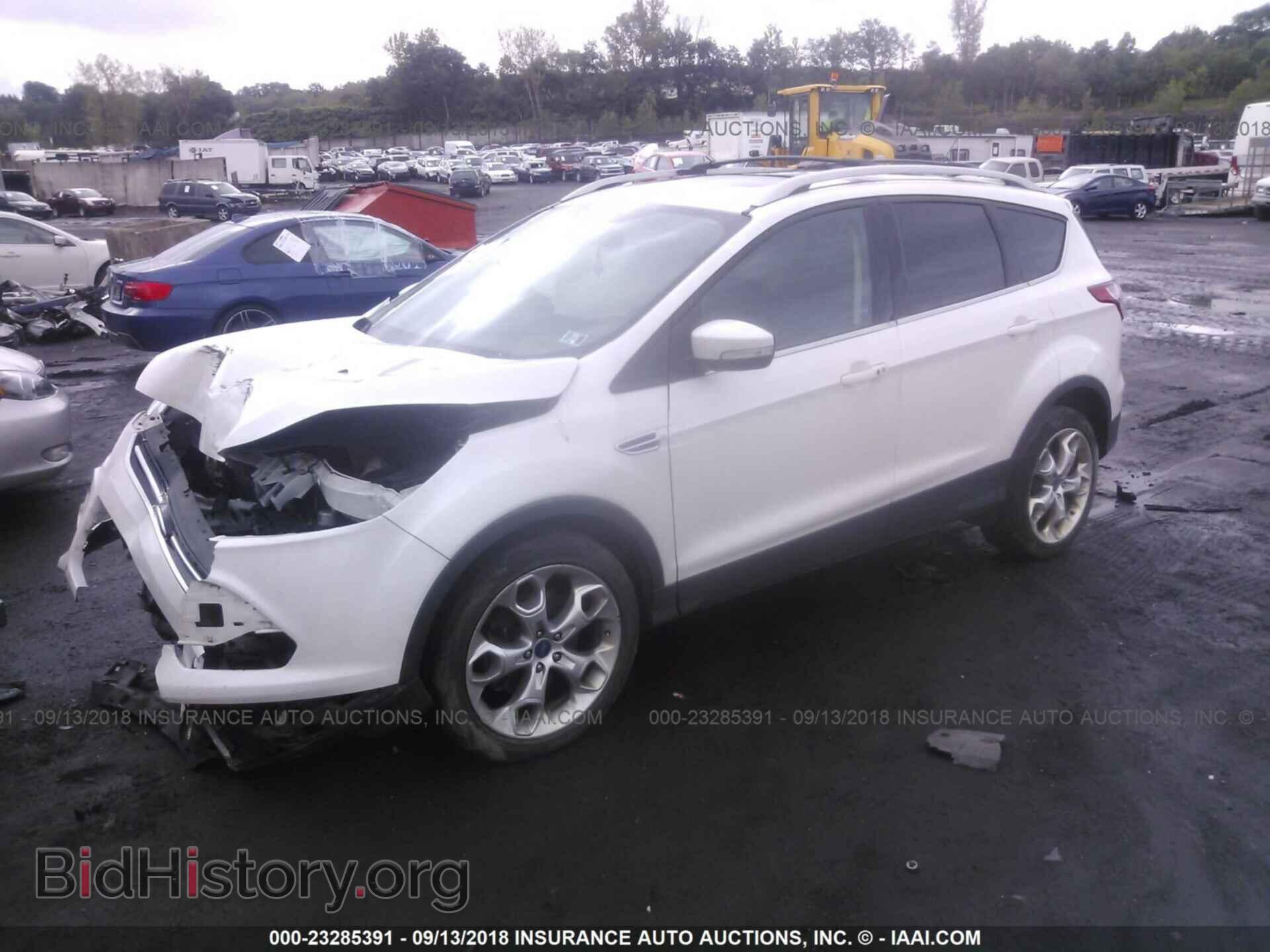 2013 Ford Escape - VIN: 1FMCU9J93DUC01095 - Photo 2