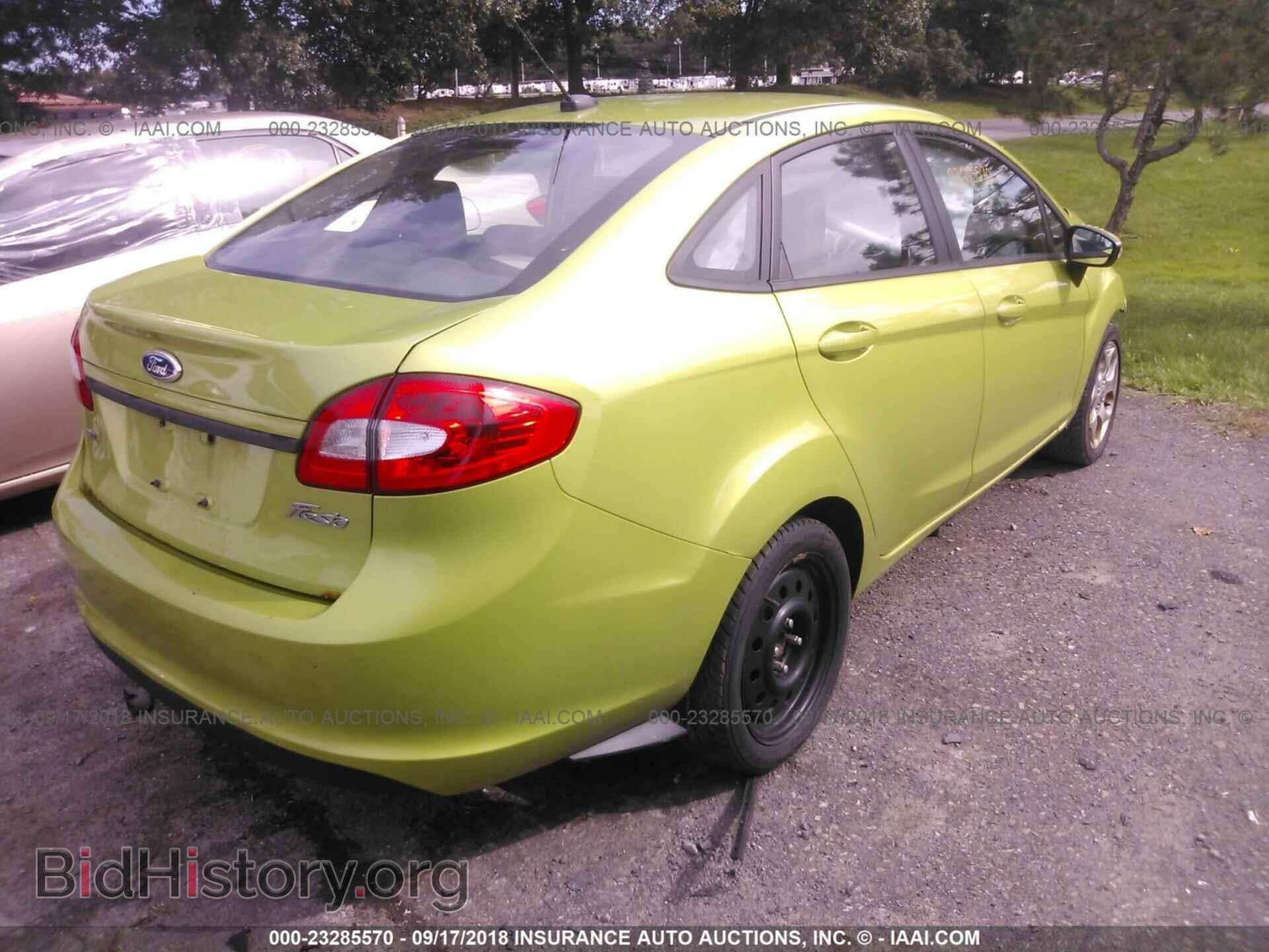 2012 Ford Fiesta - VIN: 3FADP4CJ4CM173732 - Фото 4