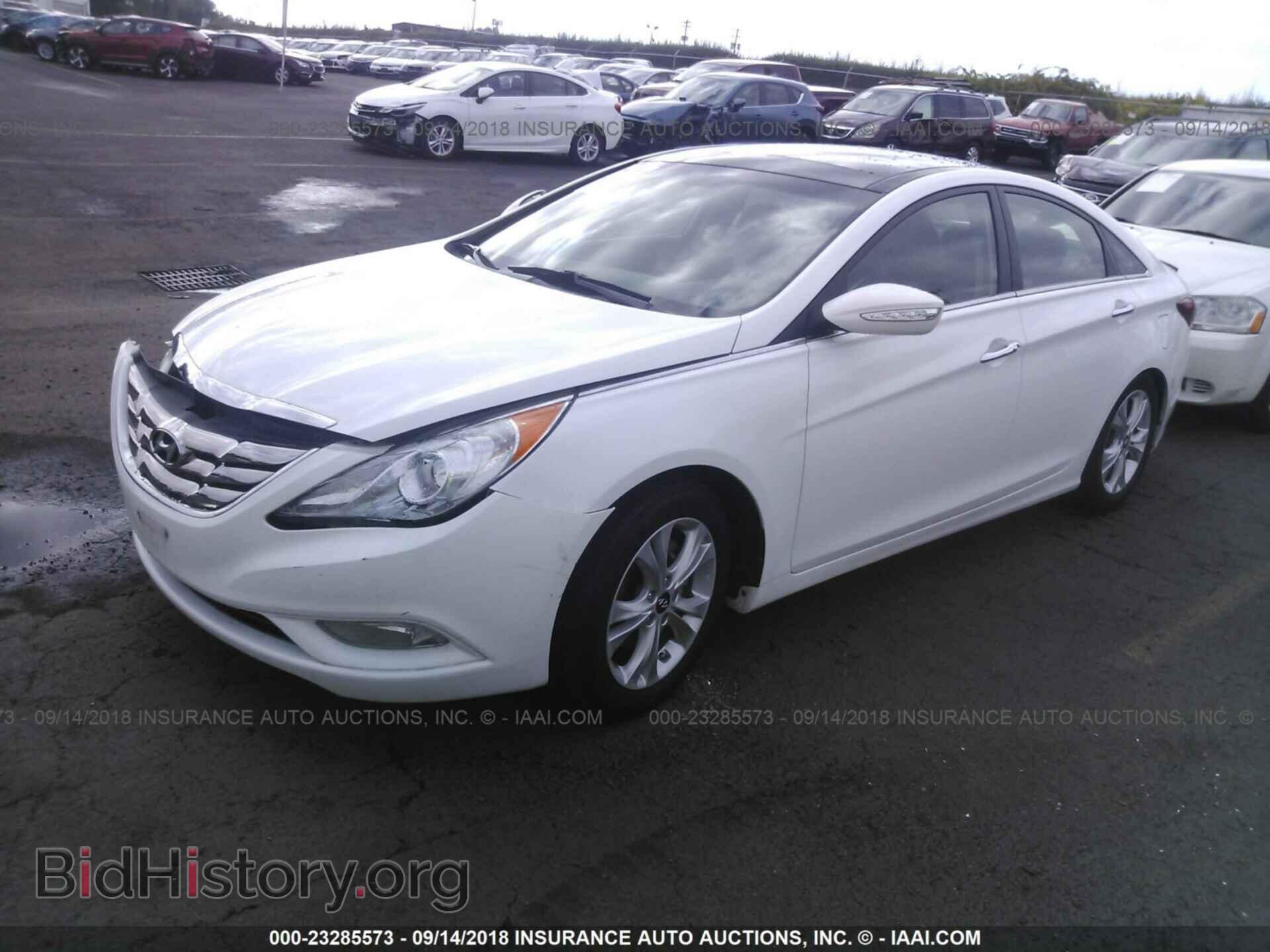 2012 Hyundai Sonata - VIN: 5NPEC4AC1CH435047 - Photo 2