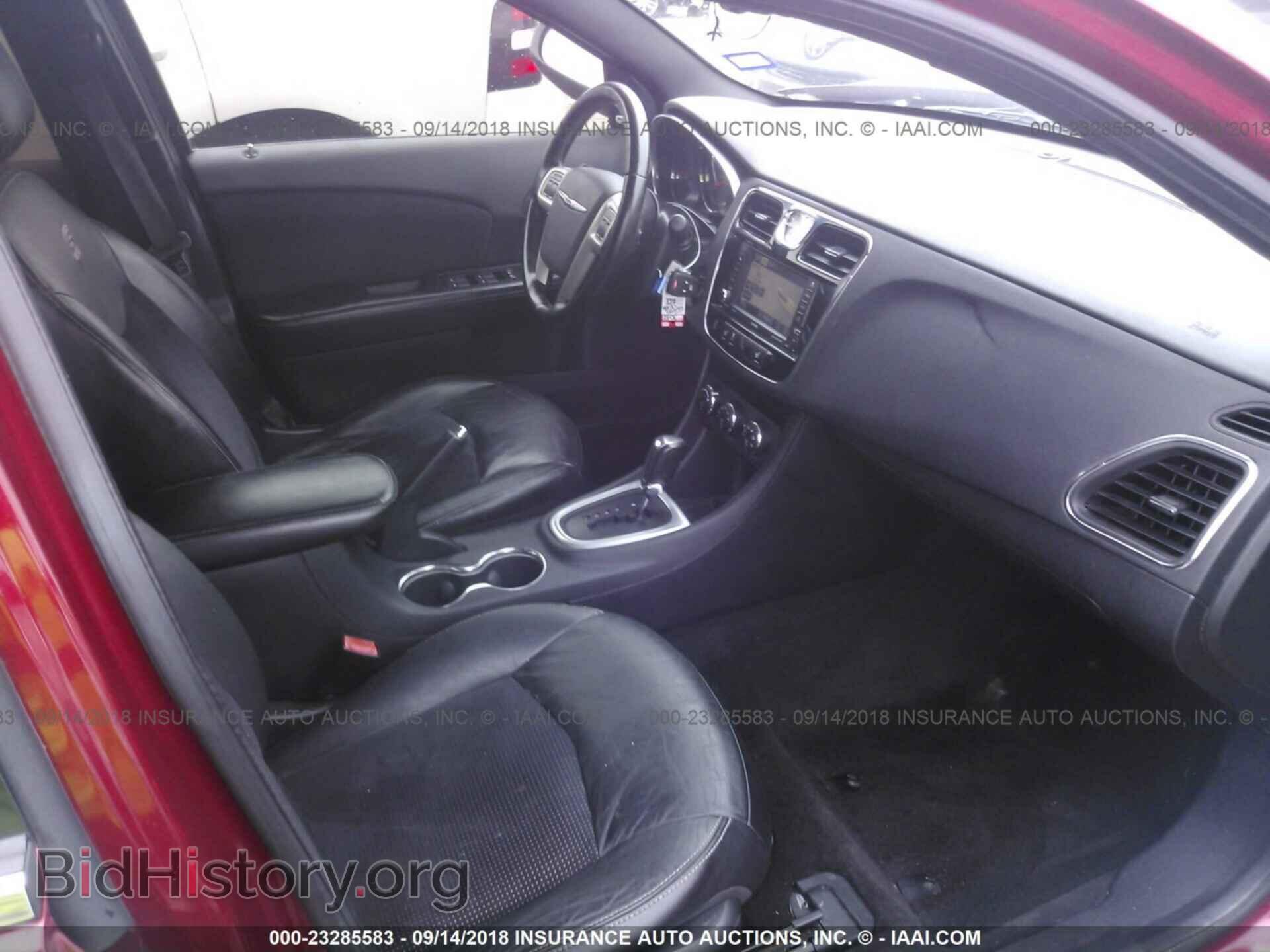 2012 Chrysler 200 - VIN: 1C3CCBHG7CN123663 - Фото 5