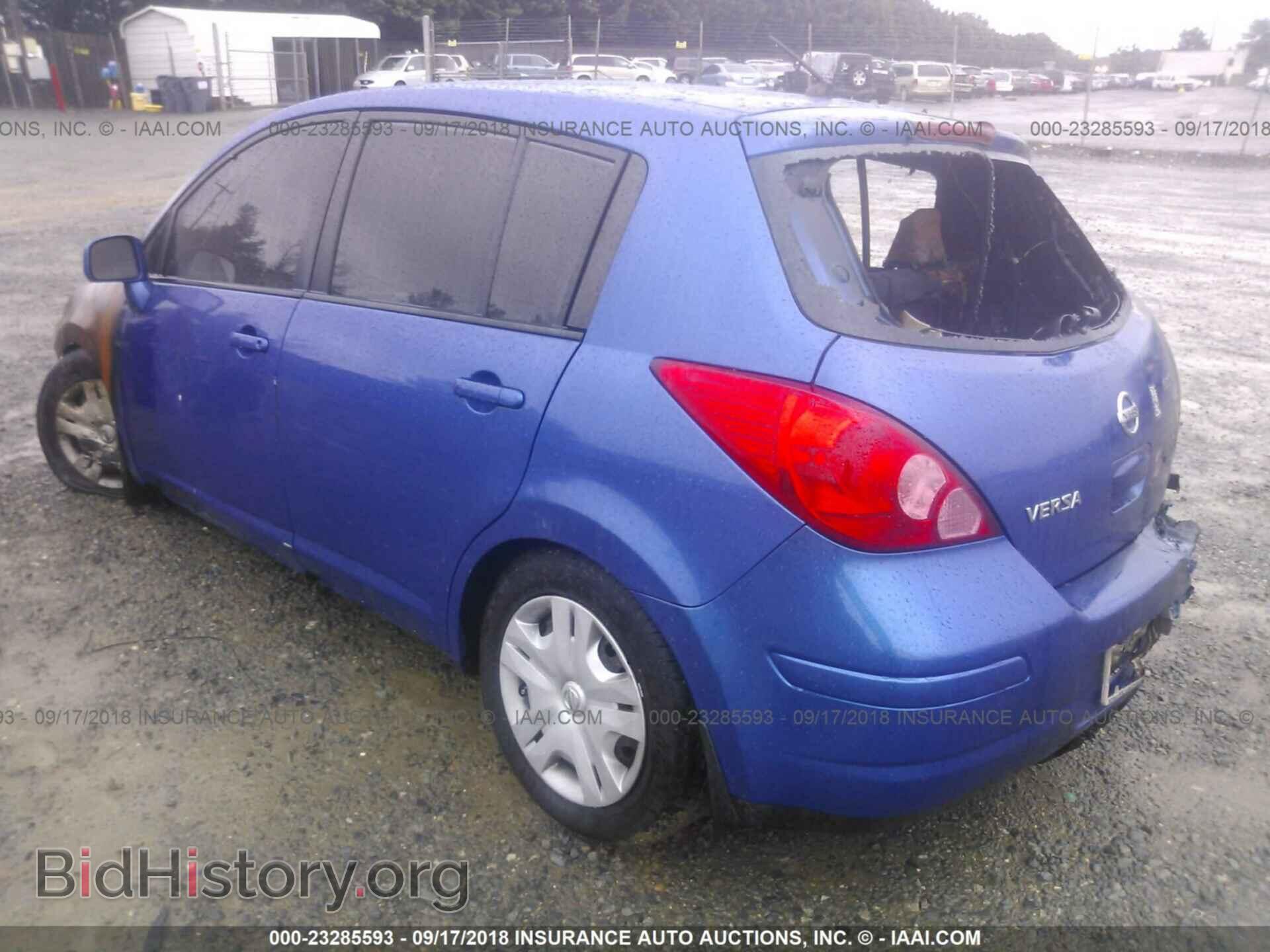 2011 Nissan Versa - VIN: 3N1BC1CP3BL379261 - Фото 3