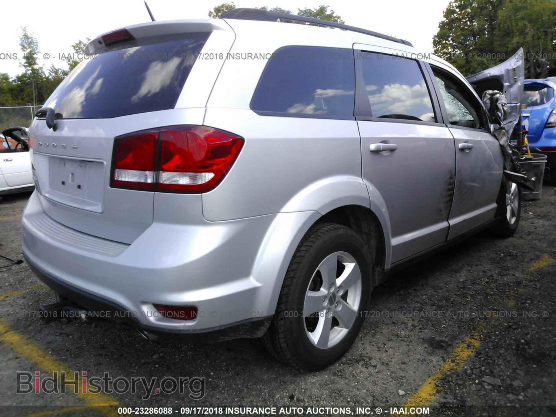 2011 Dodge Journey - VIN: 3D4PG1FG6BT530468 - Фото 4