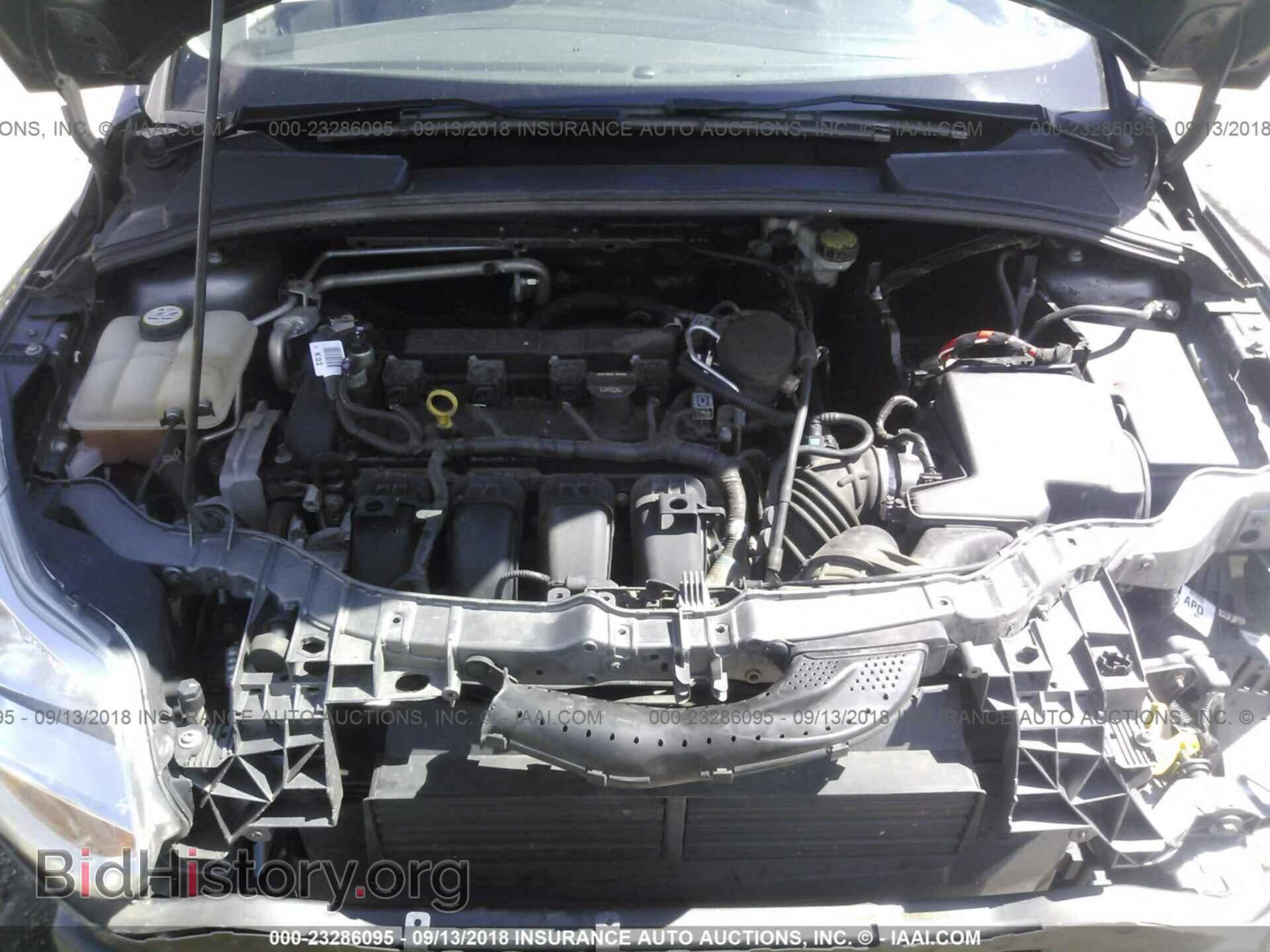 2012 Ford Focus - VIN: 1FAHP3F22CL447768 - Фото 10