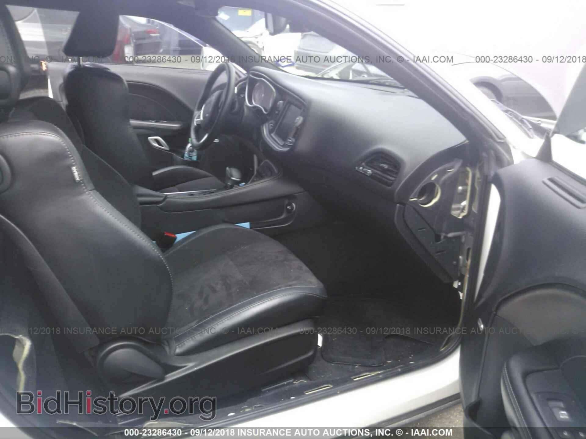 2016 Dodge Challenger - VIN: 2C3CDZFJ1GH137982 - Photo 5