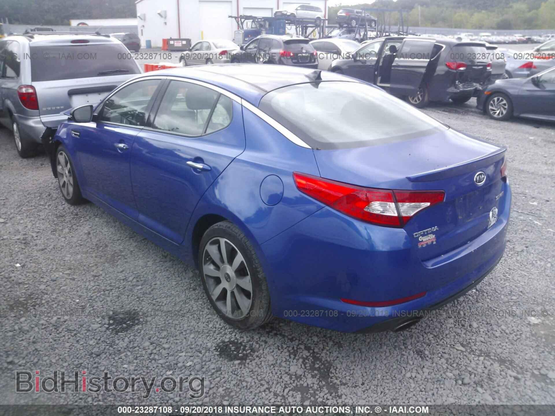 2011 Kia Optima - VIN: KNAGR4A65B5092014 - Photo 3