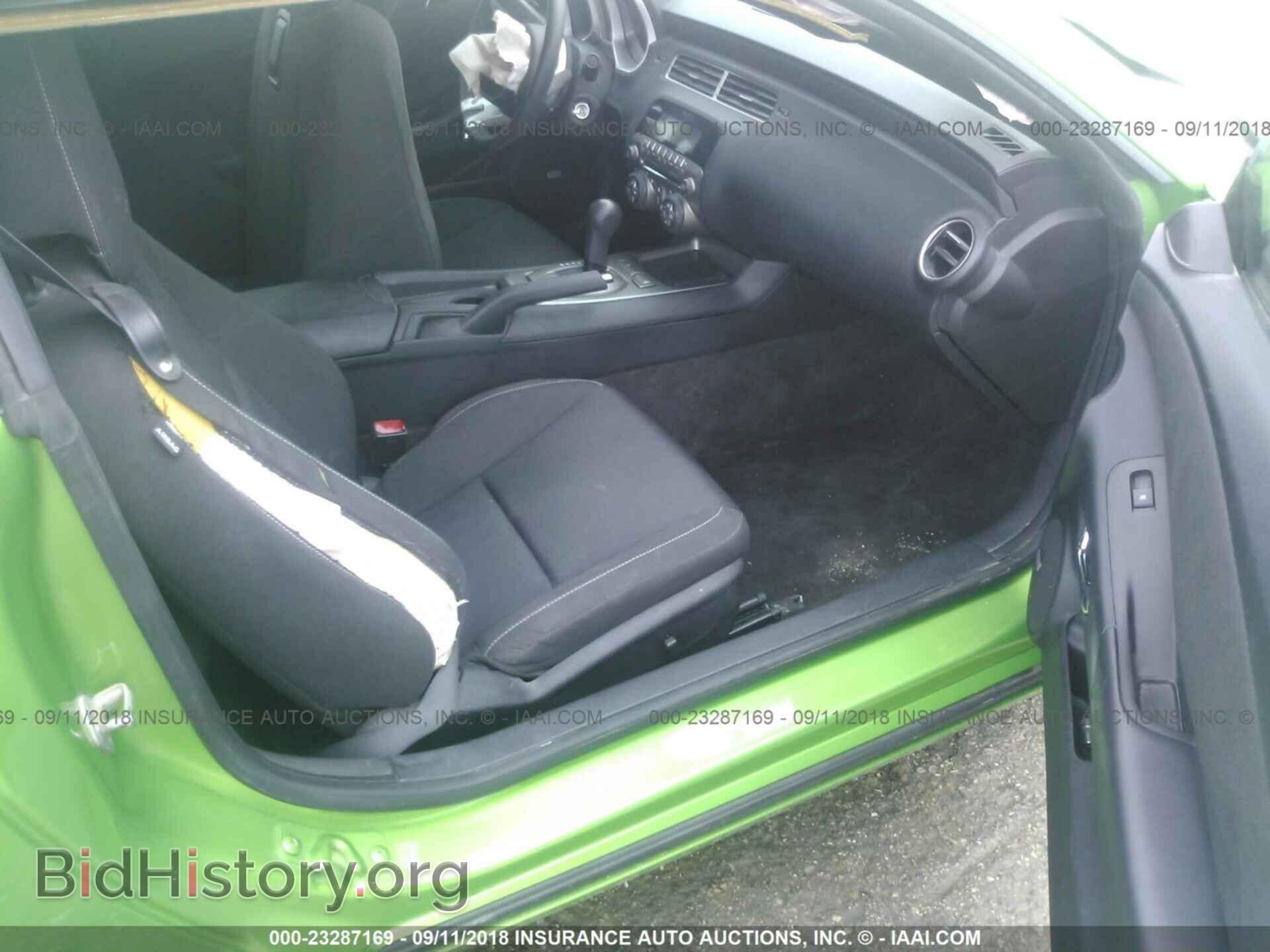 2011 Chevrolet Camaro - VIN: 2G1FB1ED1B9133003 - Фото 5