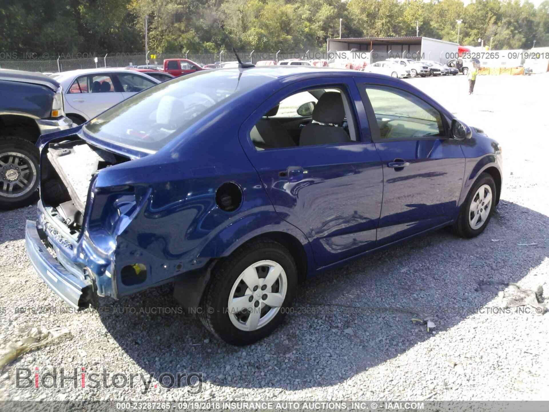2014 Chevrolet Sonic - VIN: 1G1JA5SG4E4116335 - Фото 4