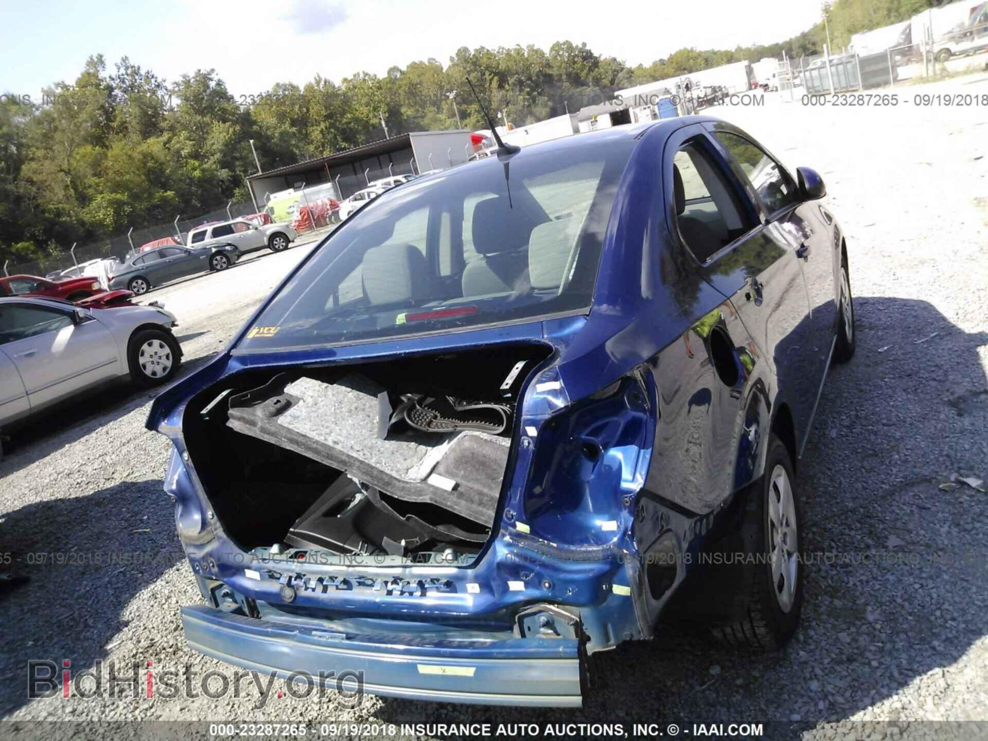 2014 Chevrolet Sonic - VIN: 1G1JA5SG4E4116335 - Фото 6