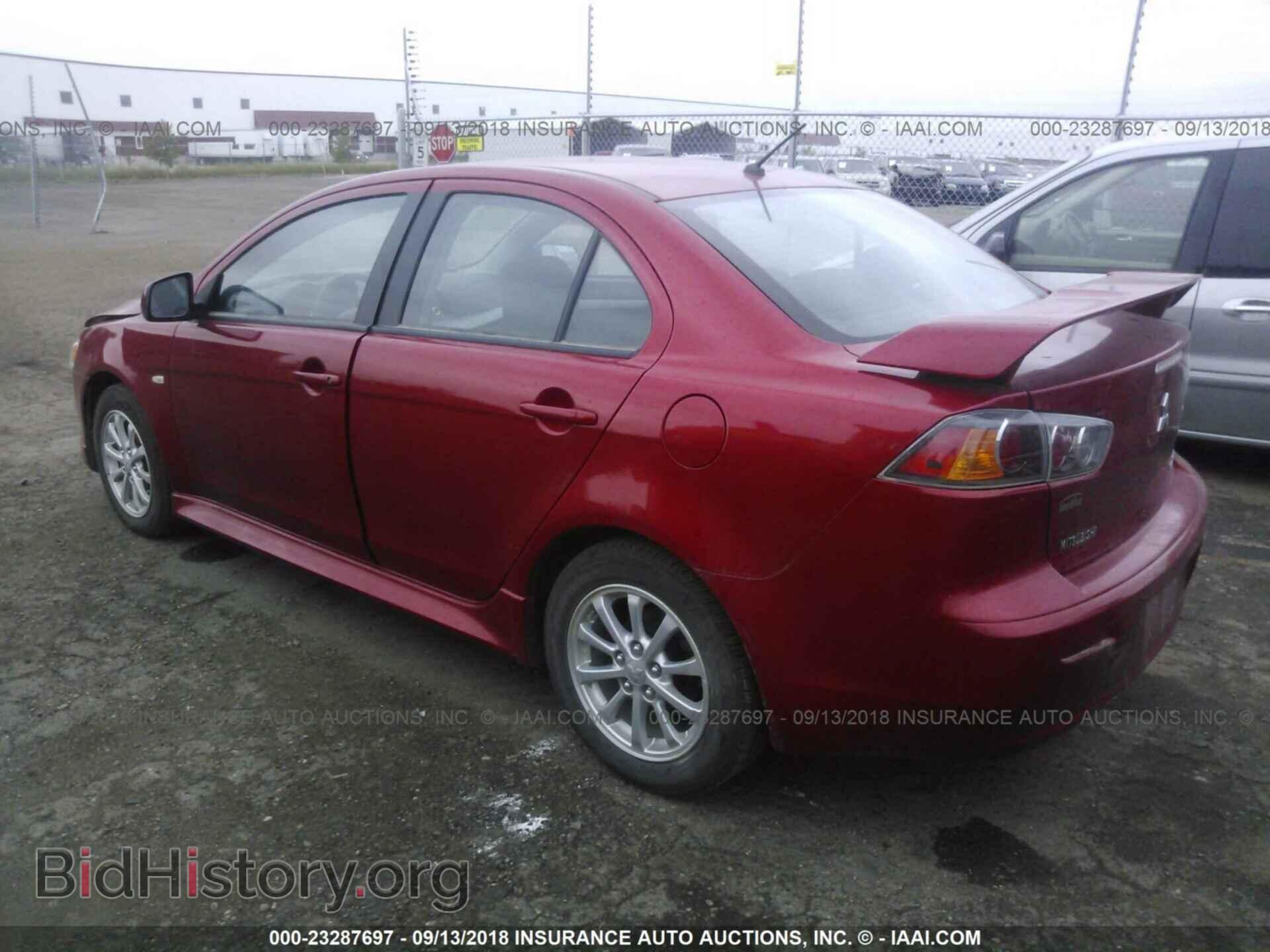 2011 Mitsubishi Lancer - VIN: JA32U2FU2BU022868 - Фото 3