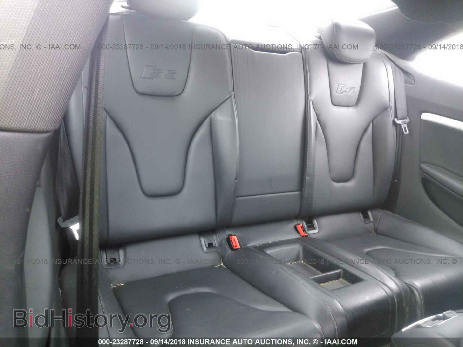2011 Audi S5 - VIN: WAUGVAFR2BA028291 - Фото 8