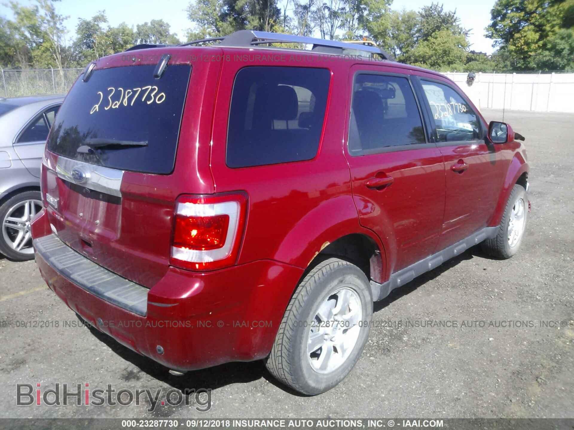 2011 Ford Escape - VIN: 1FMCU0E71BKB27656 - Photo 4