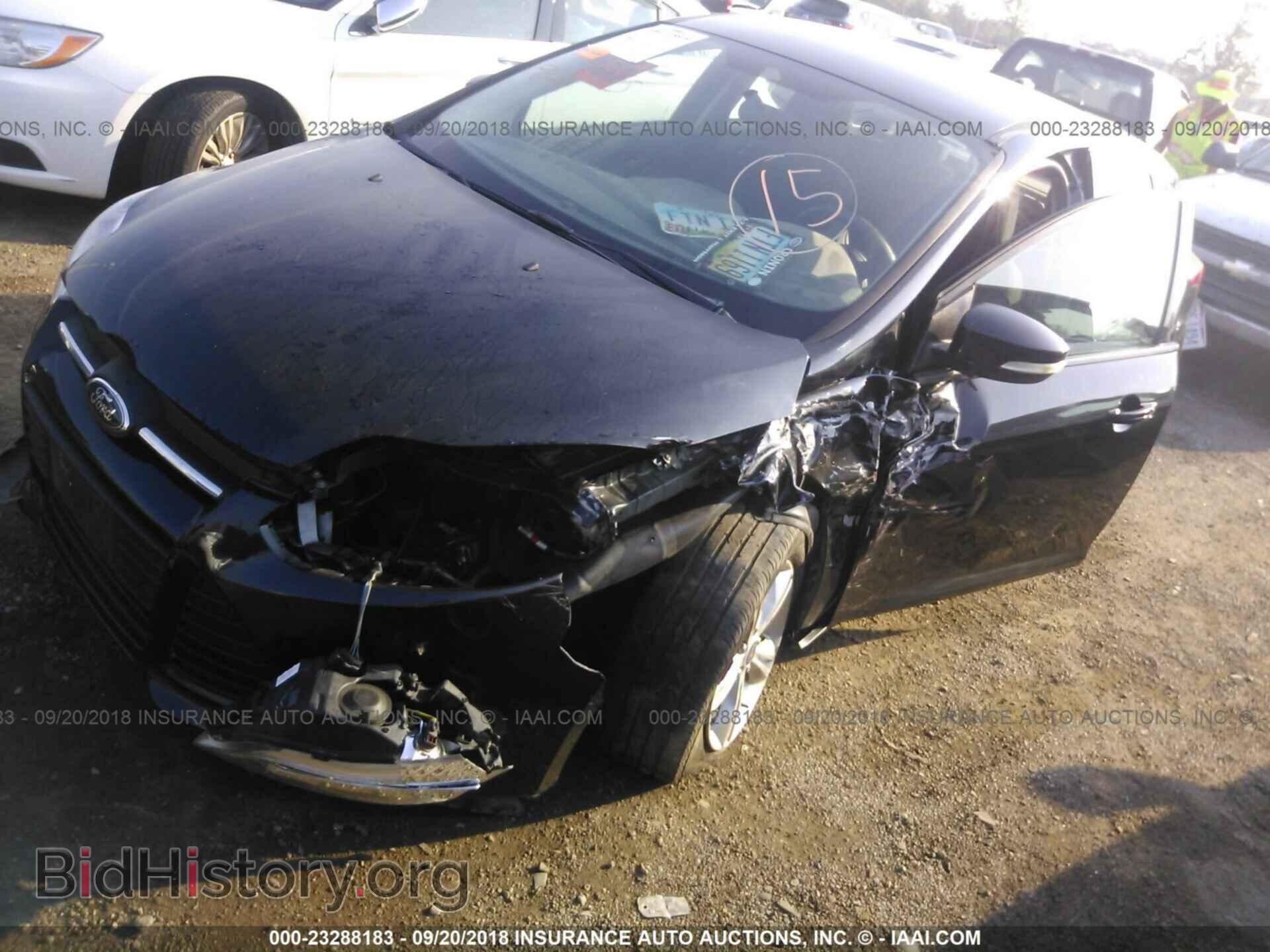 2014 Ford Focus - VIN: 1FADP3K22EL293103 - Photo 2