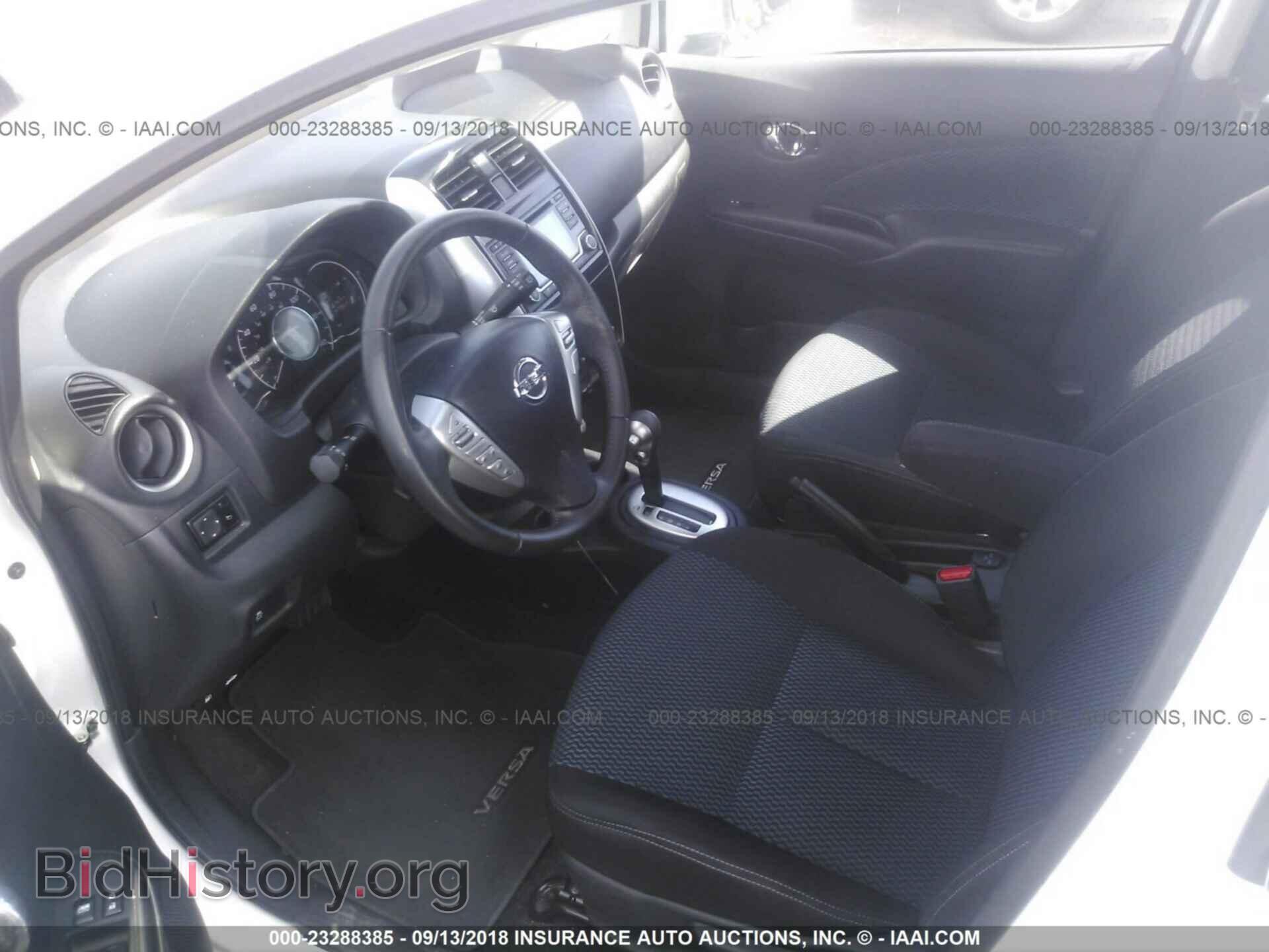 2017 Nissan Versa note - VIN: 3N1CE2CP3HL379662 - Фото 5