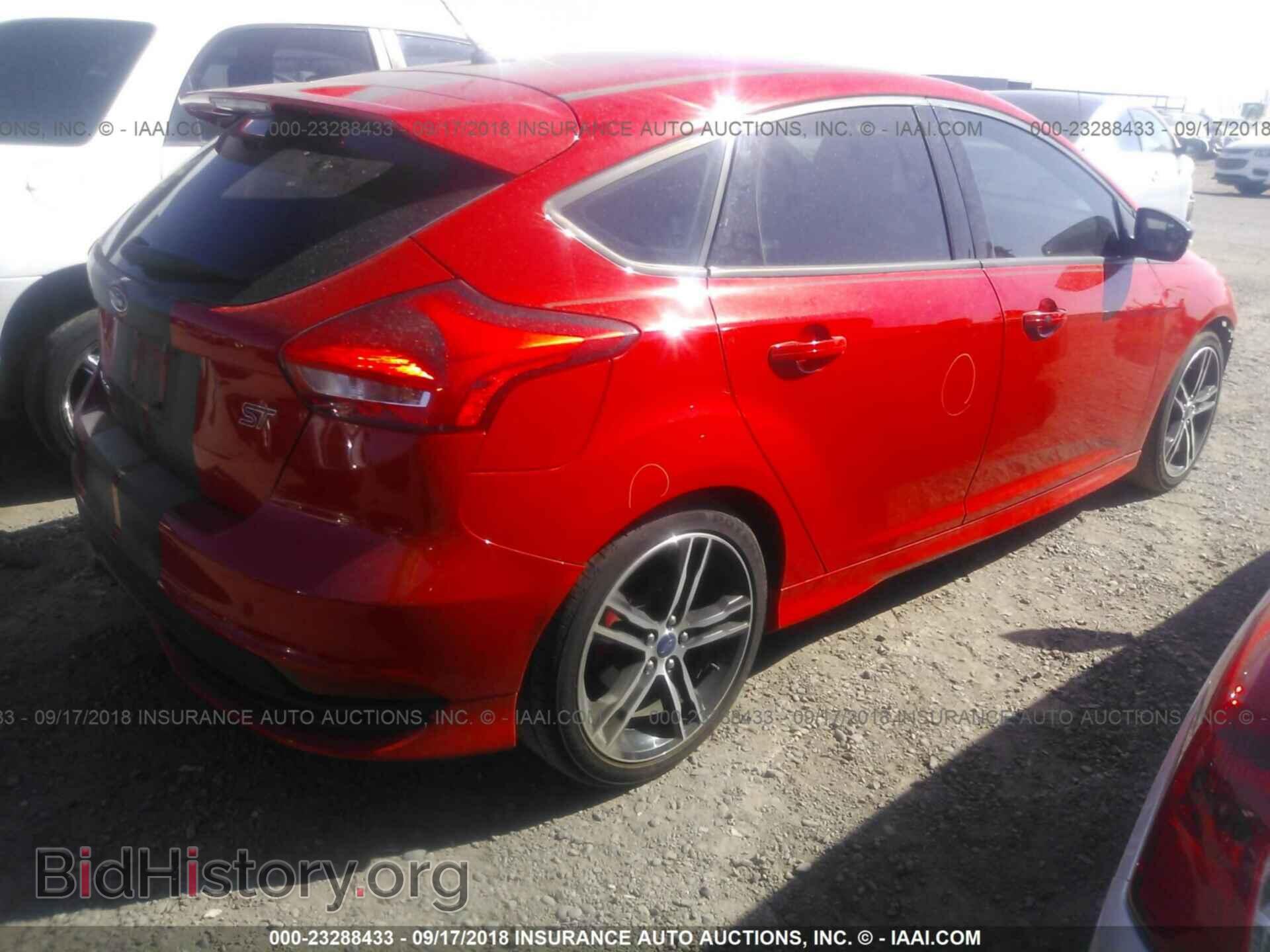 2015 Ford Focus - VIN: 1FADP3L93FL269647 - Фото 4