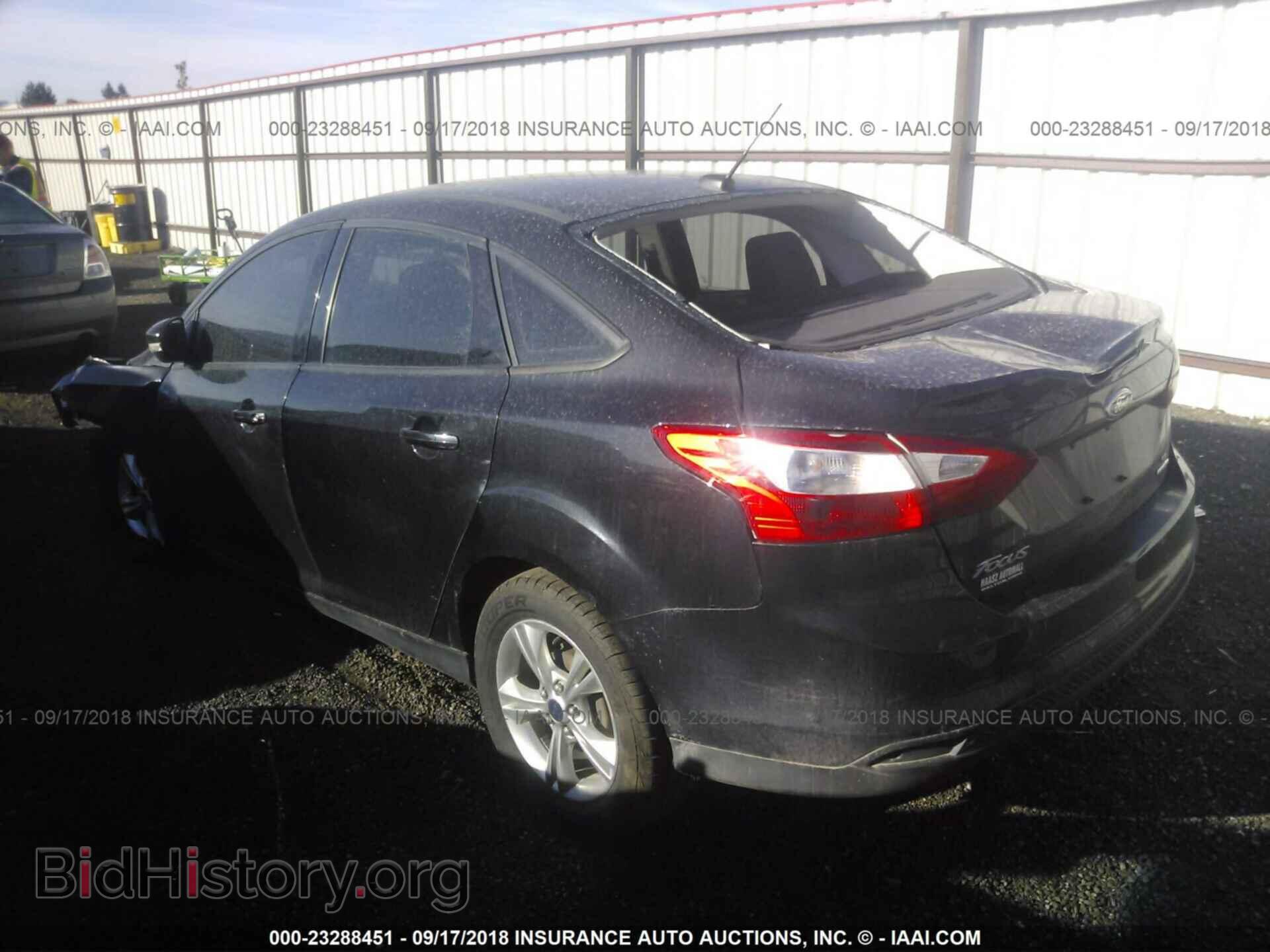 2014 Ford Focus - VIN: 1FADP3F22EL302005 - Фото 3