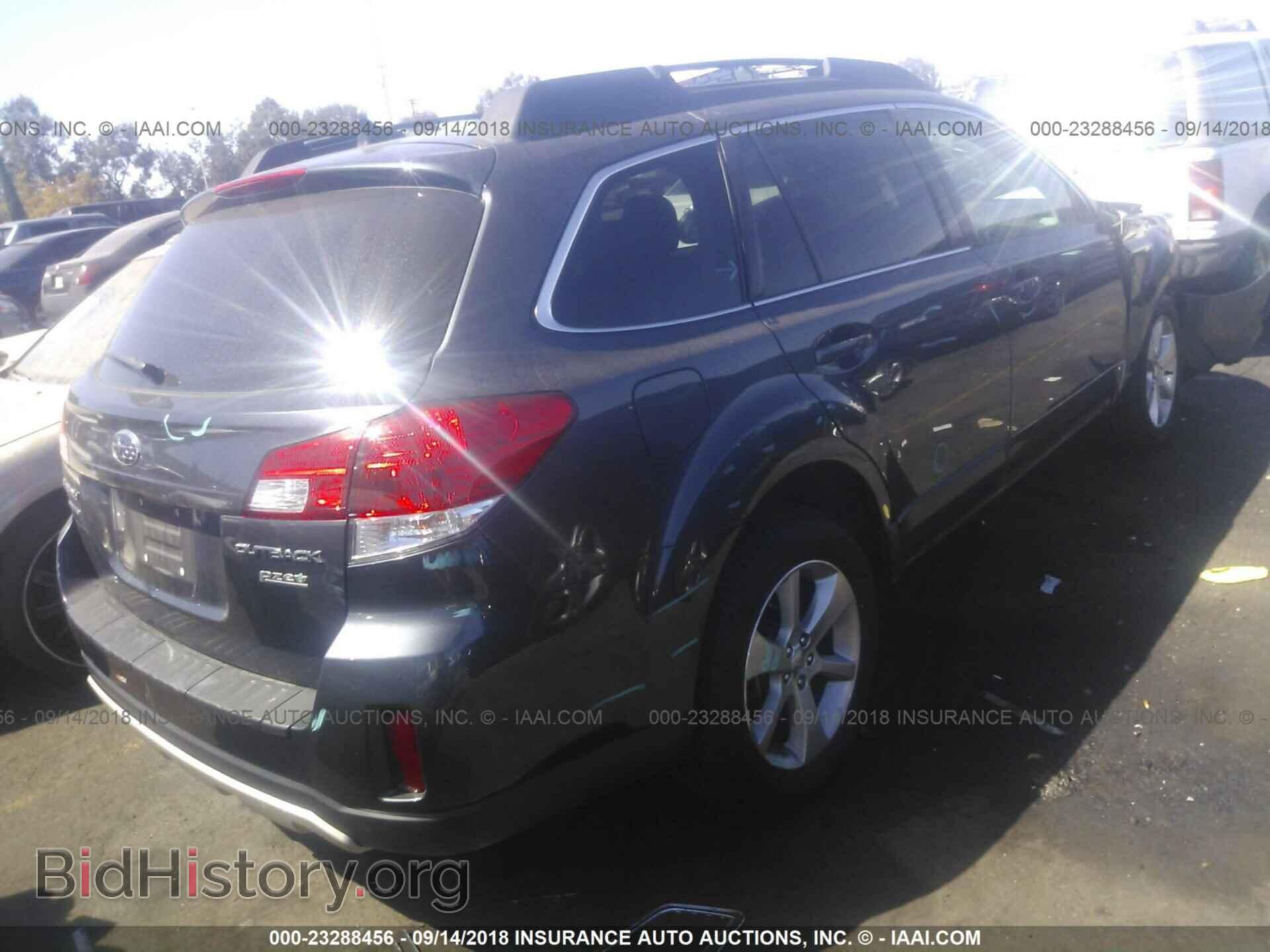 2013 Subaru Outback - VIN: 4S4BRBLC7D3293041 - Photo 4