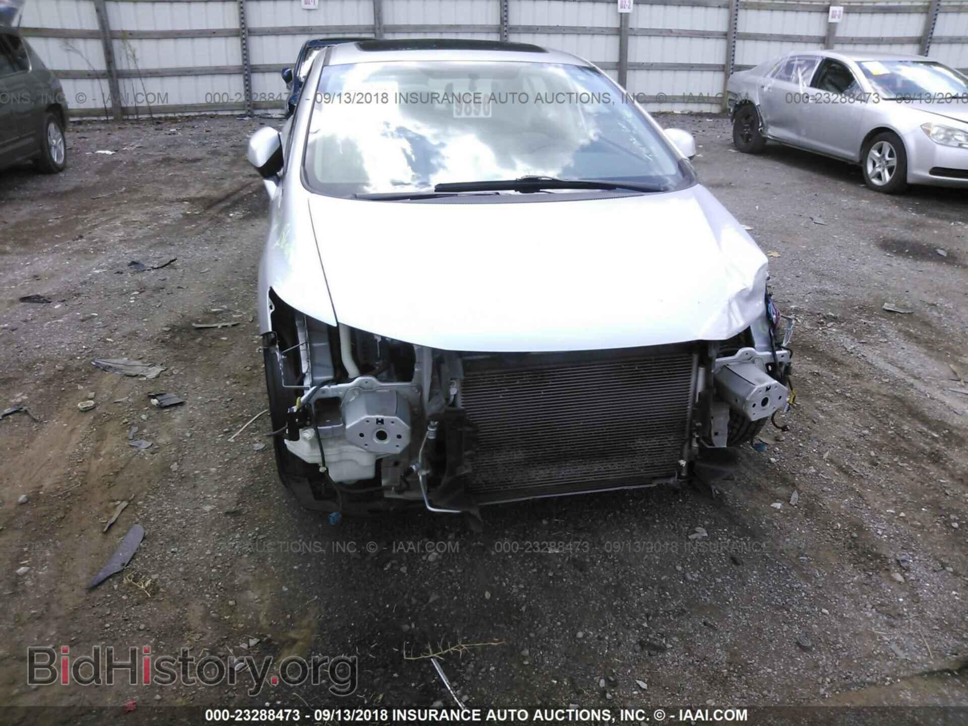 2012 Honda Civic - VIN: 19XFB2F81CE025210 - Photo 6