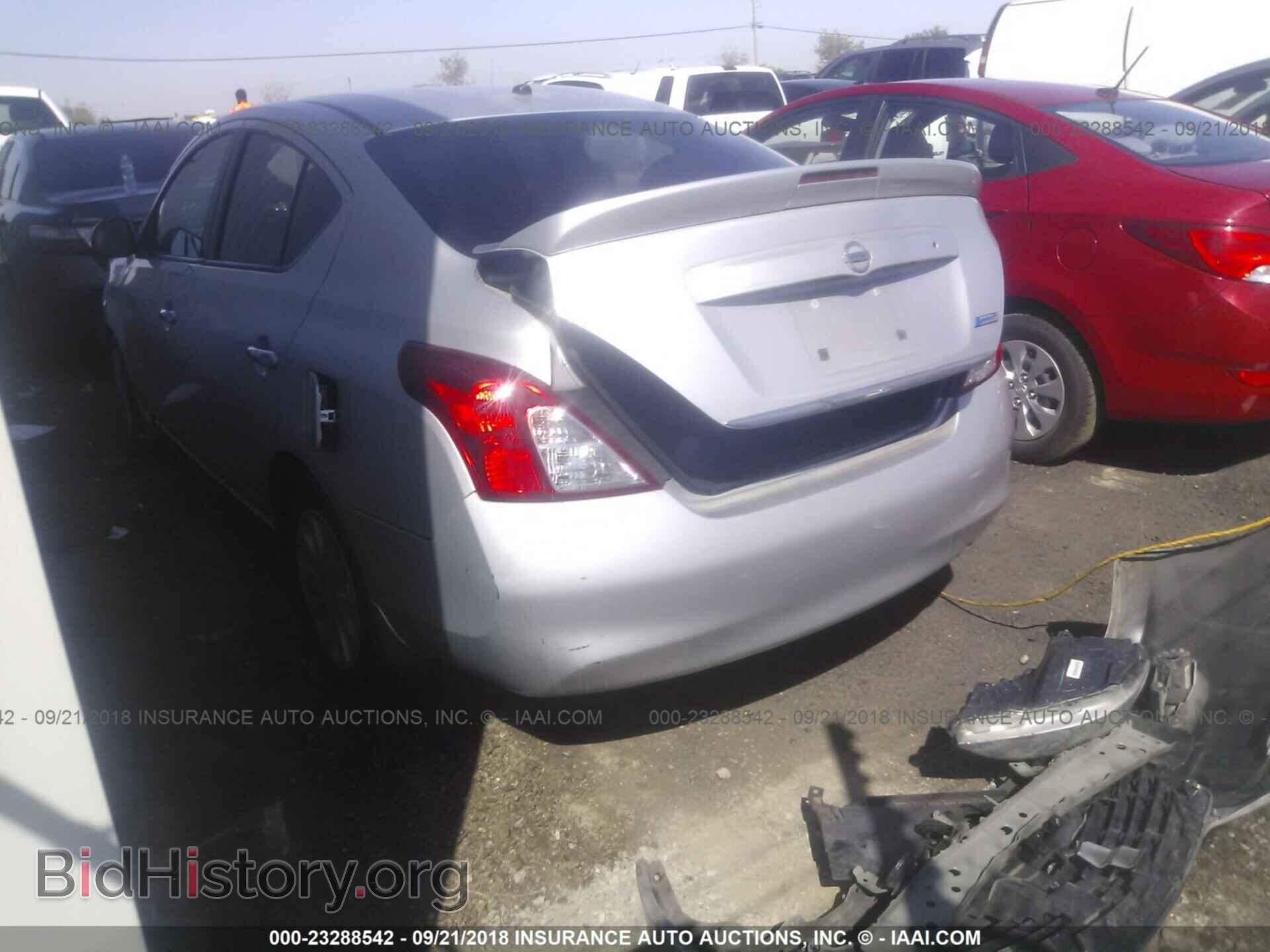 2014 Nissan Versa - VIN: 3N1CN7AP8EL826501 - Photo 3