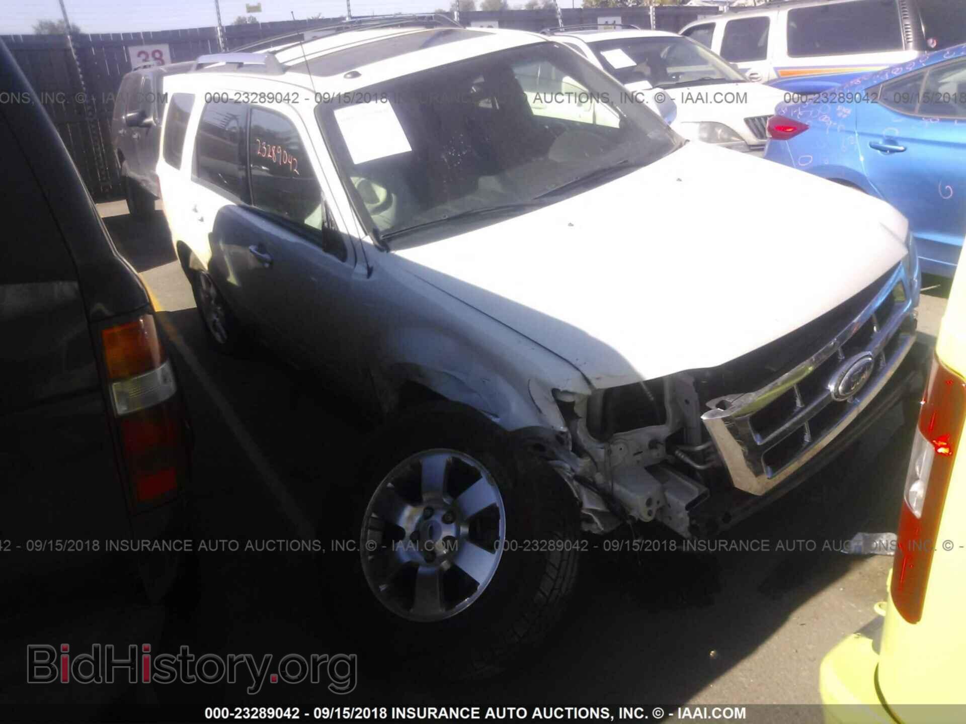 Photo 1FMCU9EG9CKB03675 - Ford Escape 2012