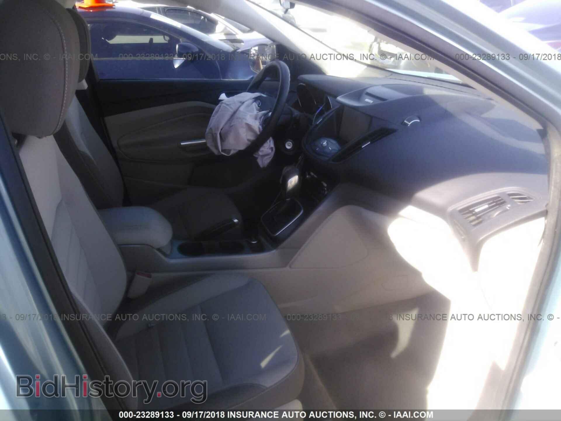 2013 Ford Escape - VIN: 1FMCU0G97DUB70842 - Photo 5