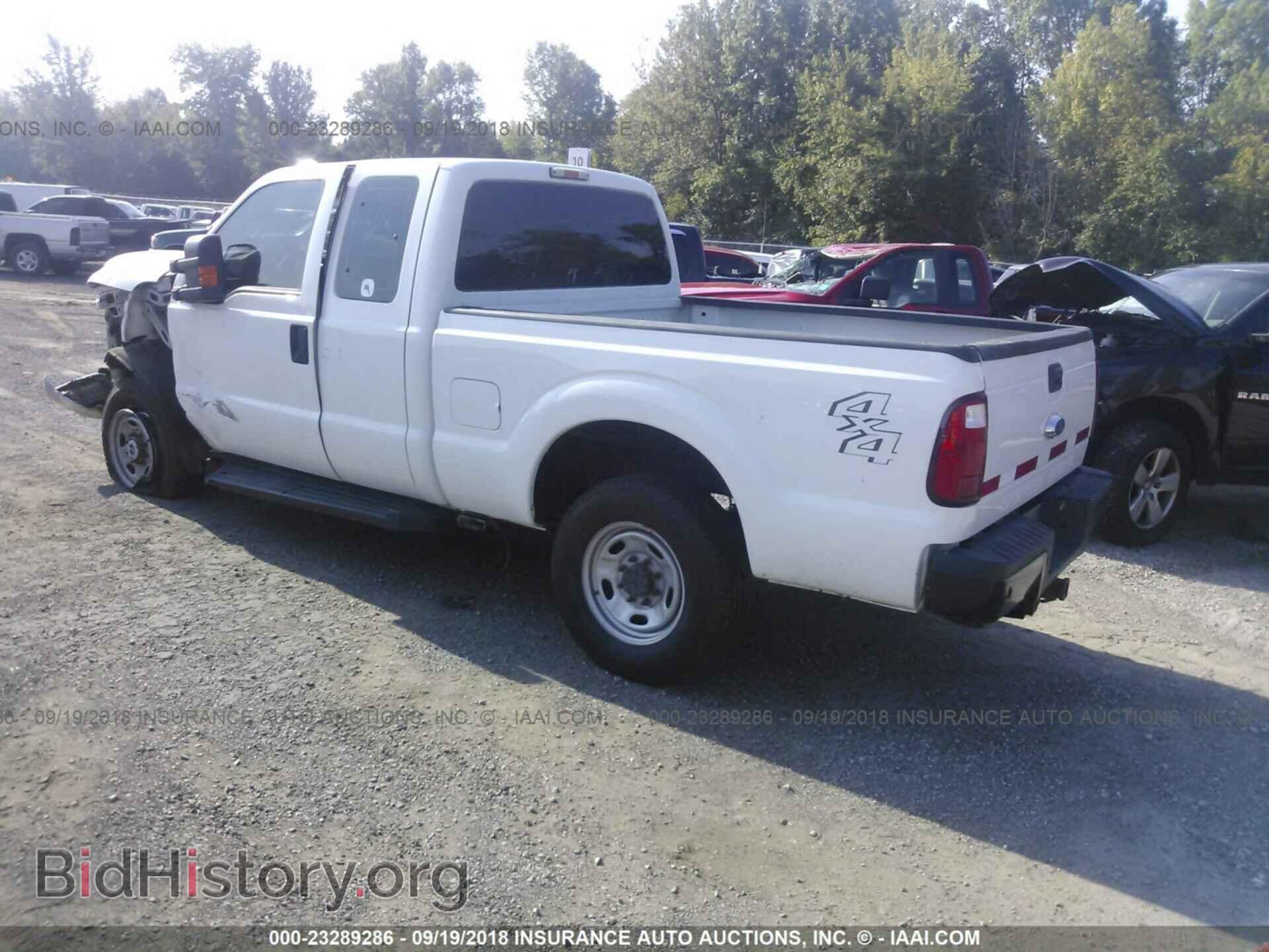 2016 Ford F250 - VIN: 1FT7X2B69GEC26073 - Фото 3