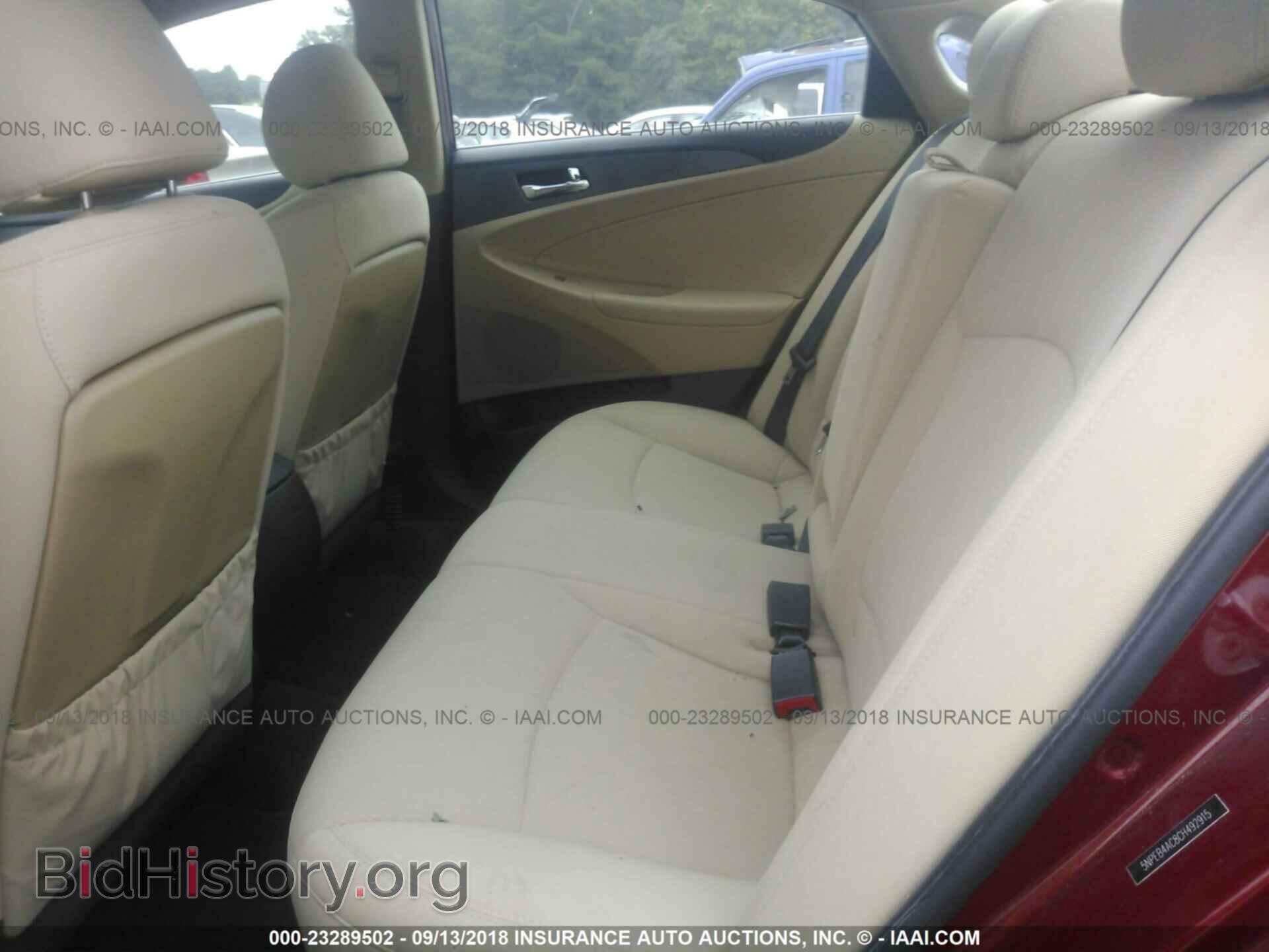 2012 Hyundai Sonata - VIN: 5NPEB4AC8CH492915 - Photo 8