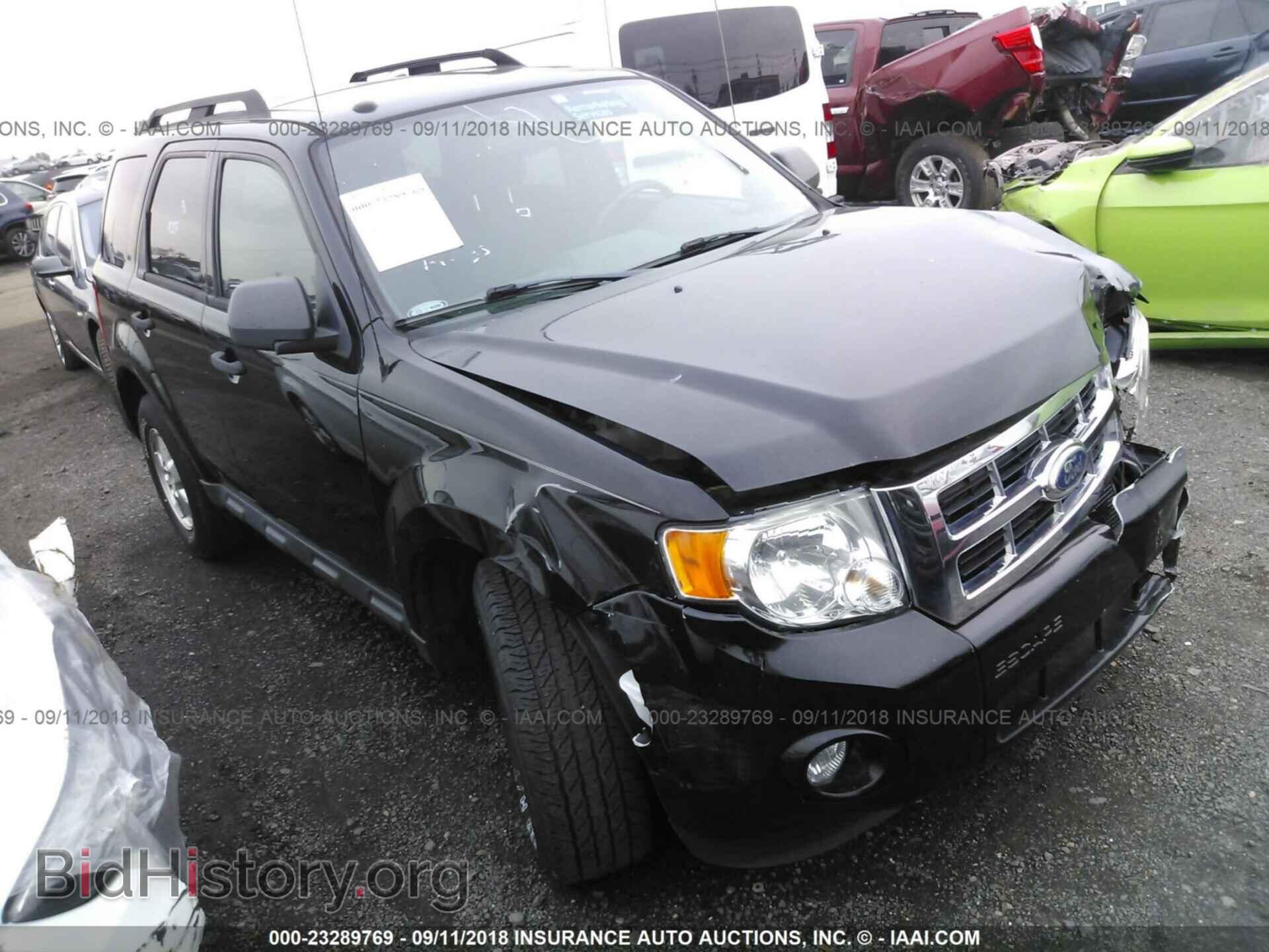 Photo 1FMCU9DG4CKA47100 - Ford Escape 2012