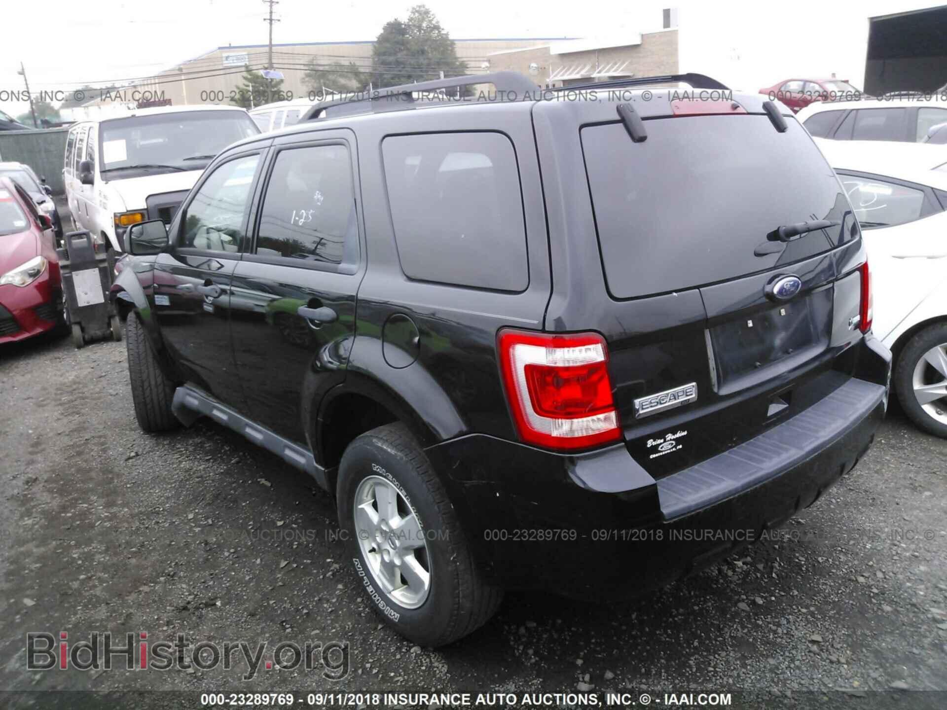 2012 Ford Escape - VIN: 1FMCU9DG4CKA47100 - Photo 3